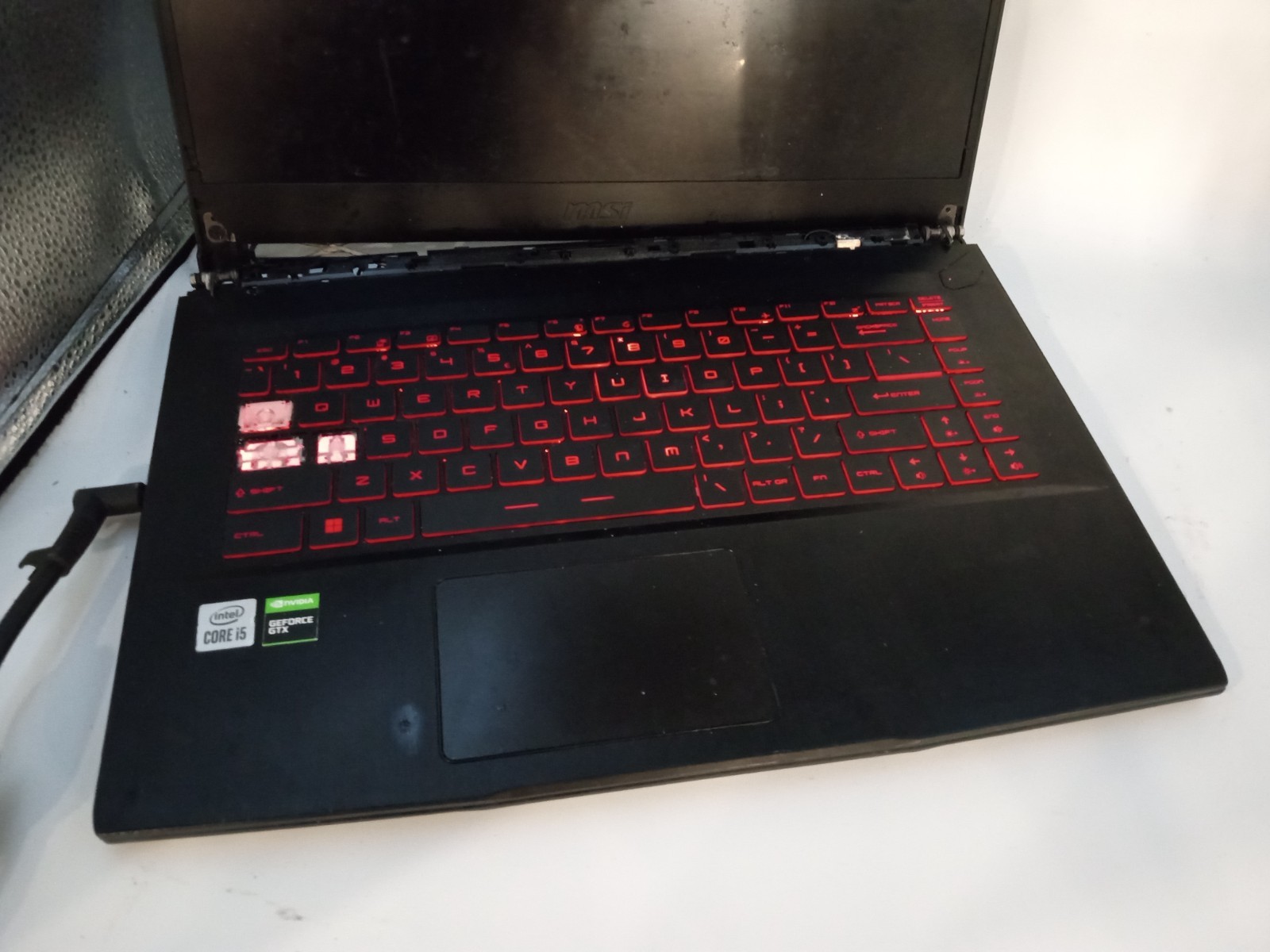 MSI GF53 Thin 10SC 15.6″ Laptop Intel i5-10300H Nvidia GTX 1650 – PARTS – READ!