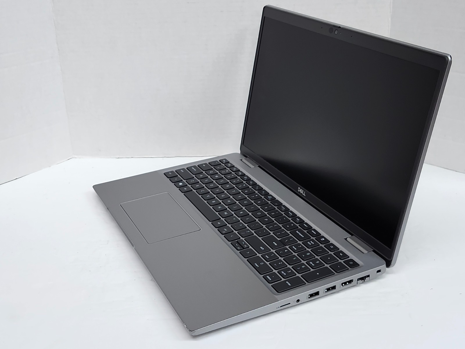 Dell Latitude 5520 Laptop – 11th Gen i5-1145G7 16GB 512GB Cam Backlit Touch Sp6