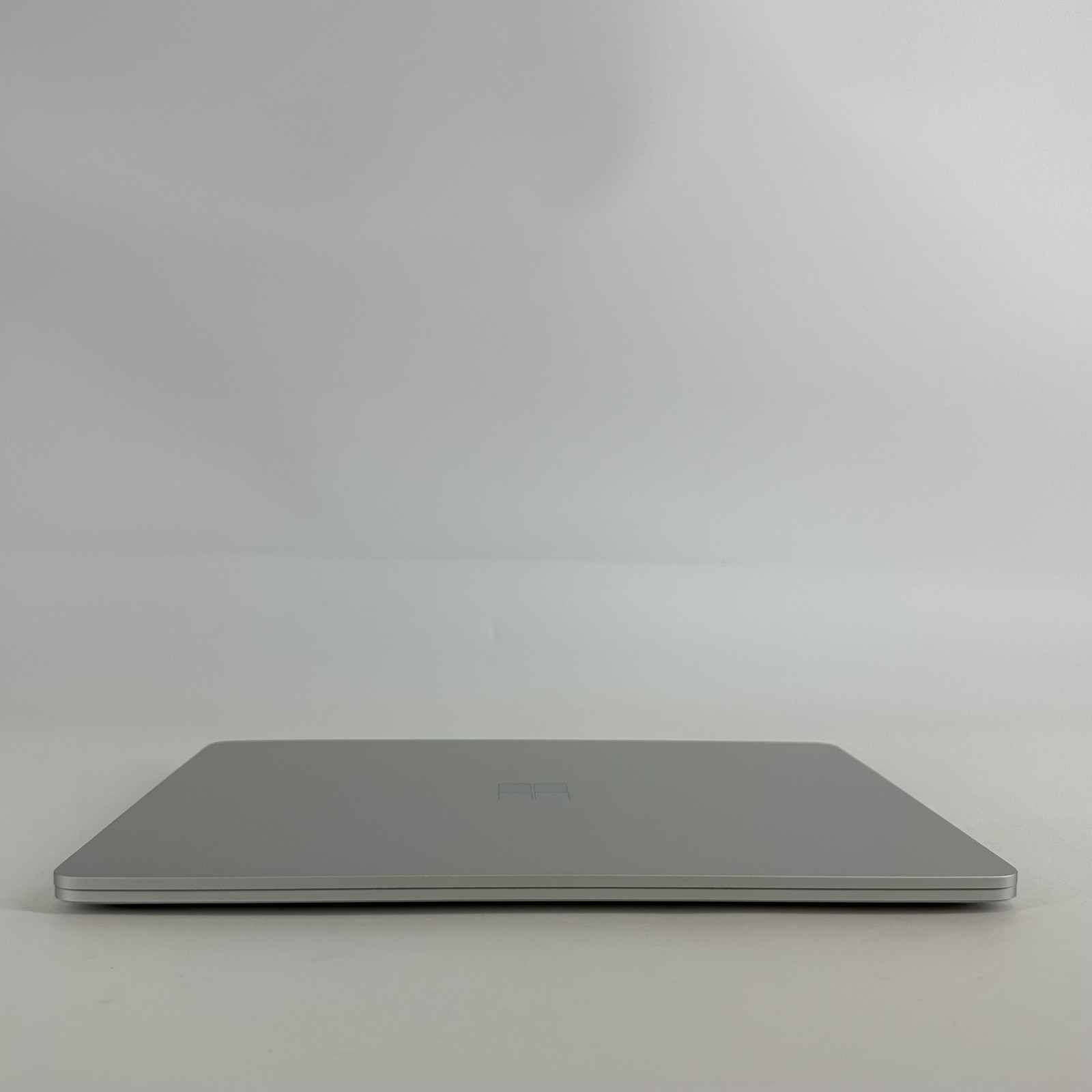 Microsoft Surface Laptop 7 13 2K TOUCH 2.1 GHz Ultra 5 236V 16GB 256GB Excellent