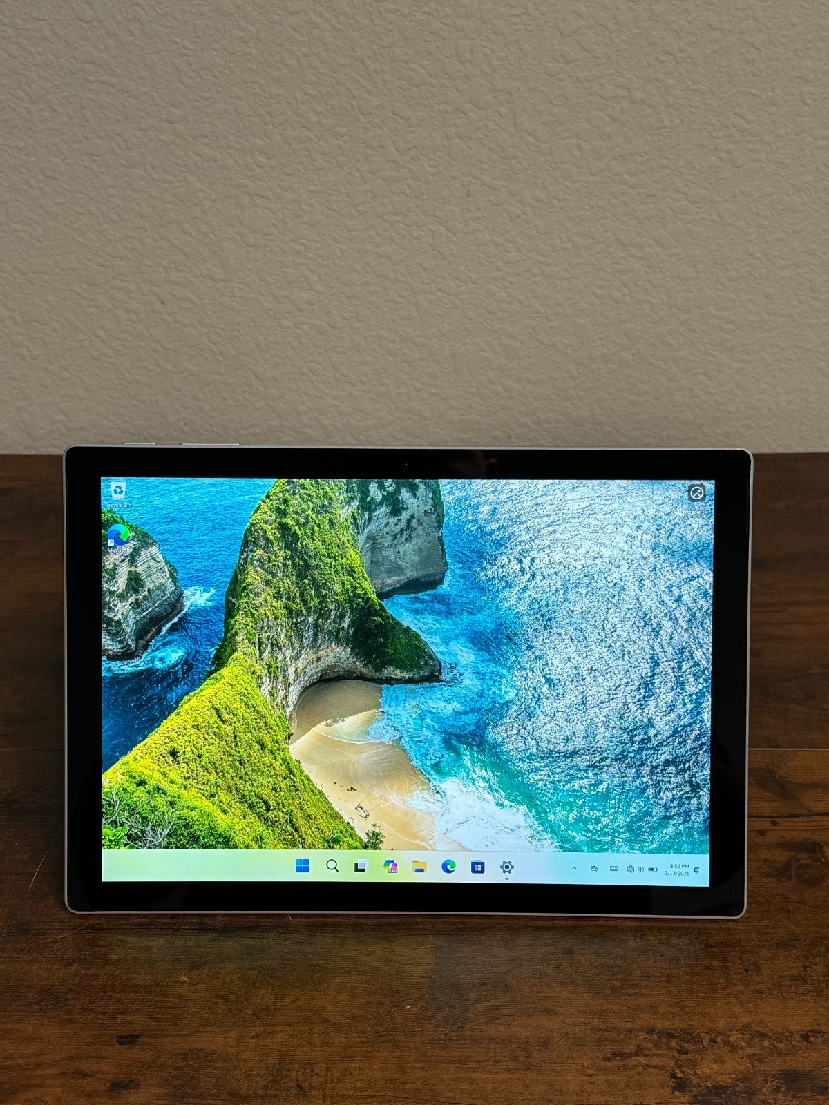 Microsoft Surface Pro 7 plus 1961 Core i5-1135G7 2.4GHz 16GB 256GB WIFI+LTE