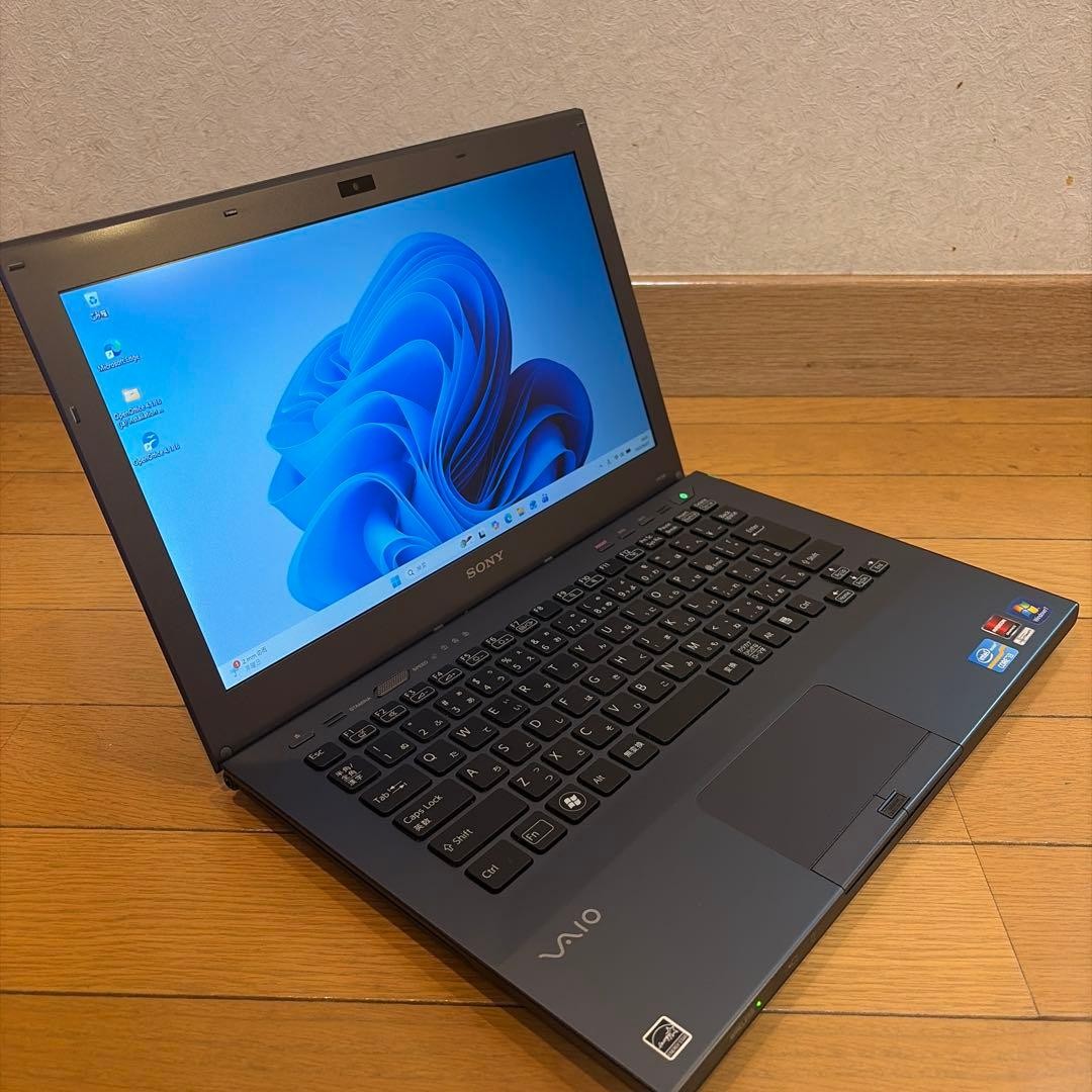 Sony VAIO PCG-41218N i3-2310M SSD 8GB Win11 Used Japan Genuine