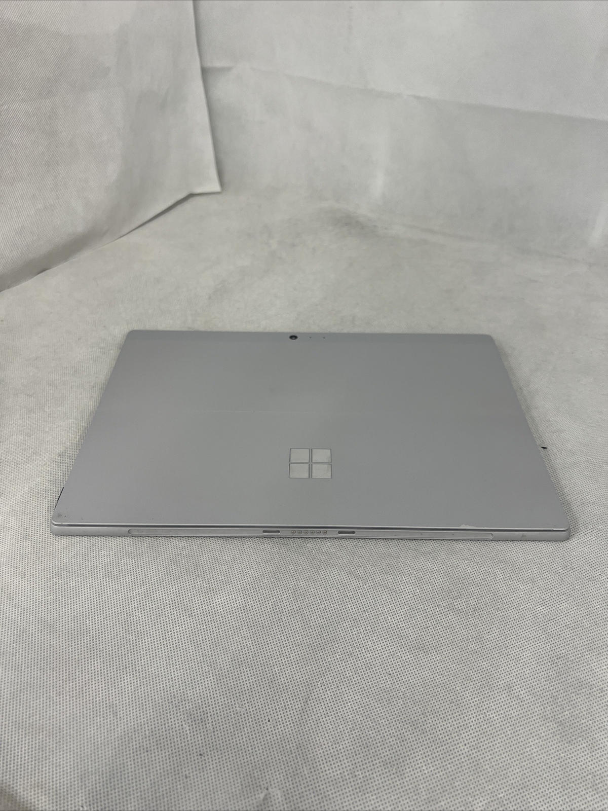 Microsoft Surface Pro 5th Gen 1807 12.3″ Tablet 128GB Wi-Fi + Cellular LTE