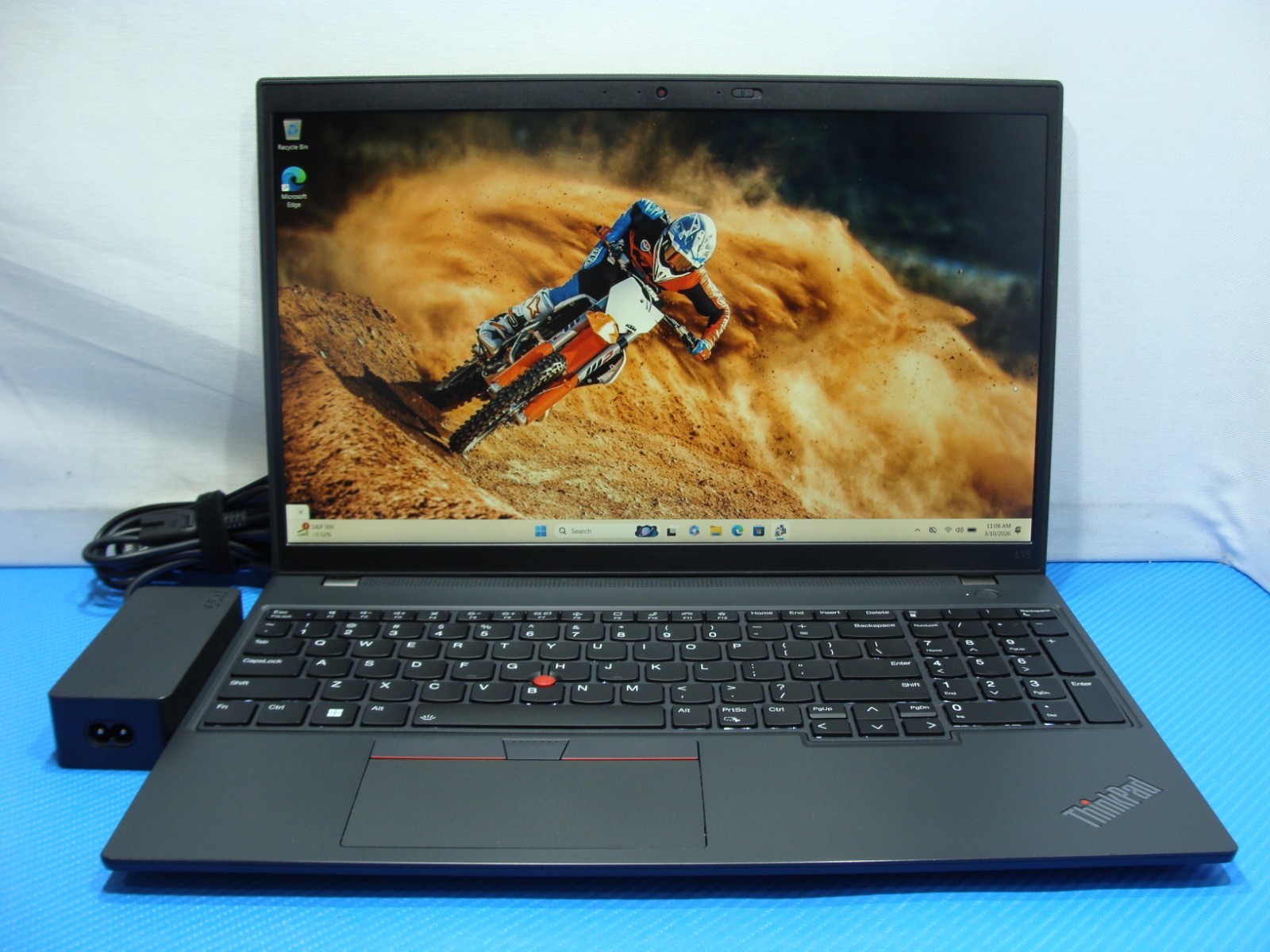 Lenovo ThinkPad L15 Gen3 15.6″FHD AMD Ryzen 5 PRO 2.3GHz 8GB 256GB W11P +Charger