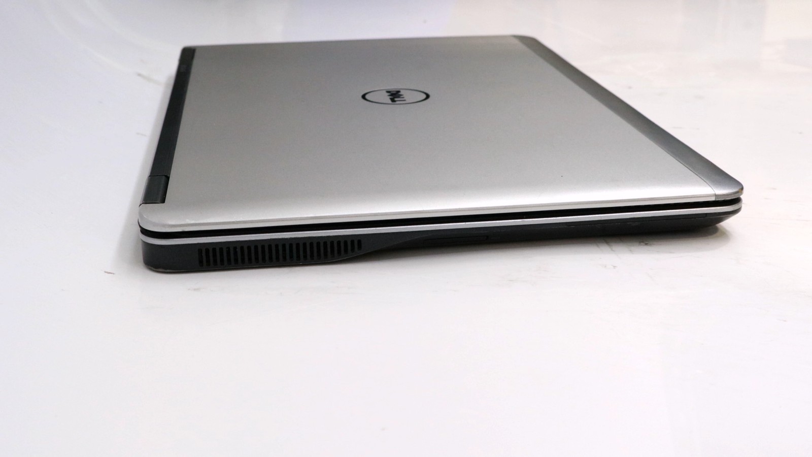 Dell Latitude E7440 14″ i5-4200u 8GB 256GB – Fair READ DESC