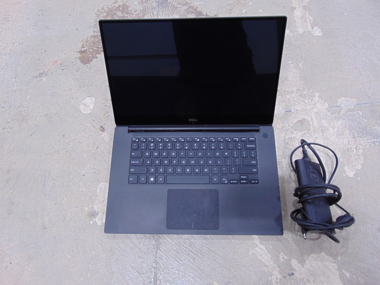 Dell Precision 5530 Core i7-8850H 32GB 512GB SSD 15.6″ NVIDIA P2000