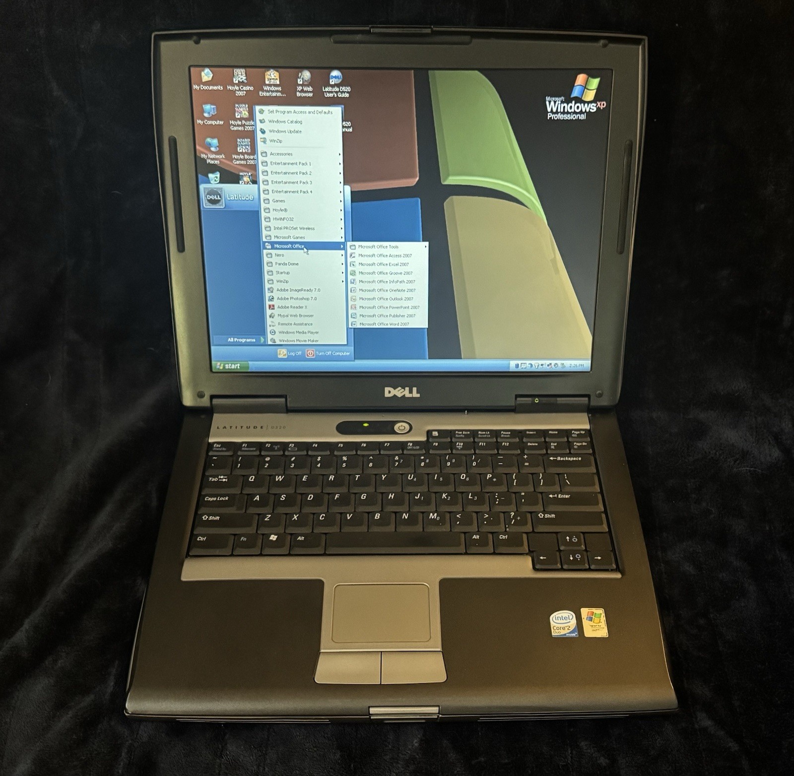 COMPLETE Dell Latitude D520 – 14″ LCD/1.66GHz/2GB RAM/60GB SSD/SERIAL D-SUB/XP