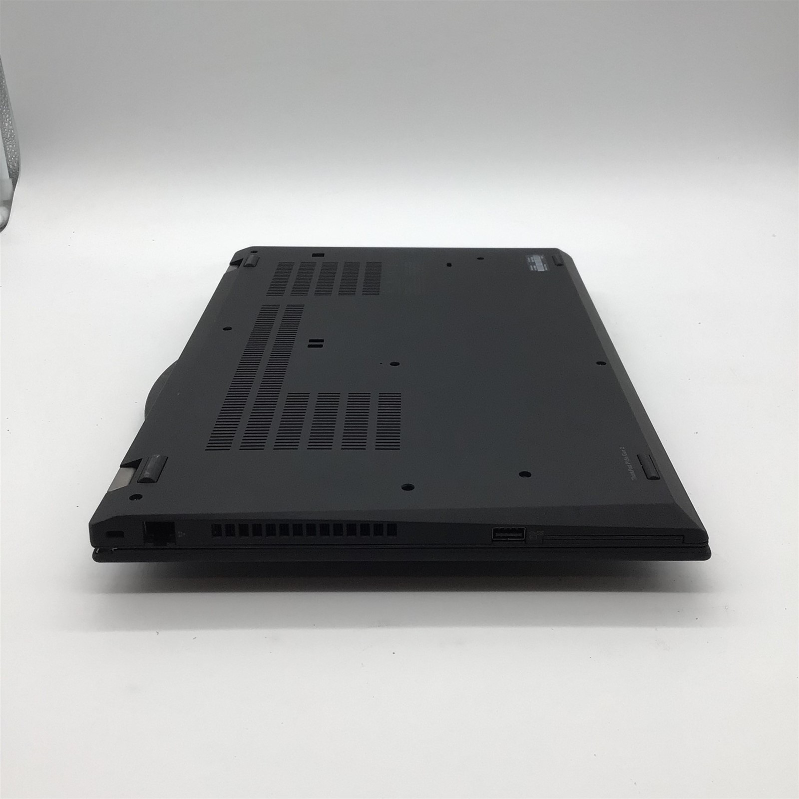 Lenovo Thinkpad P15s Gen 2 15.6″ i7-1185G7 3.0GHz/24GB RAM/No SSD Quadro T500