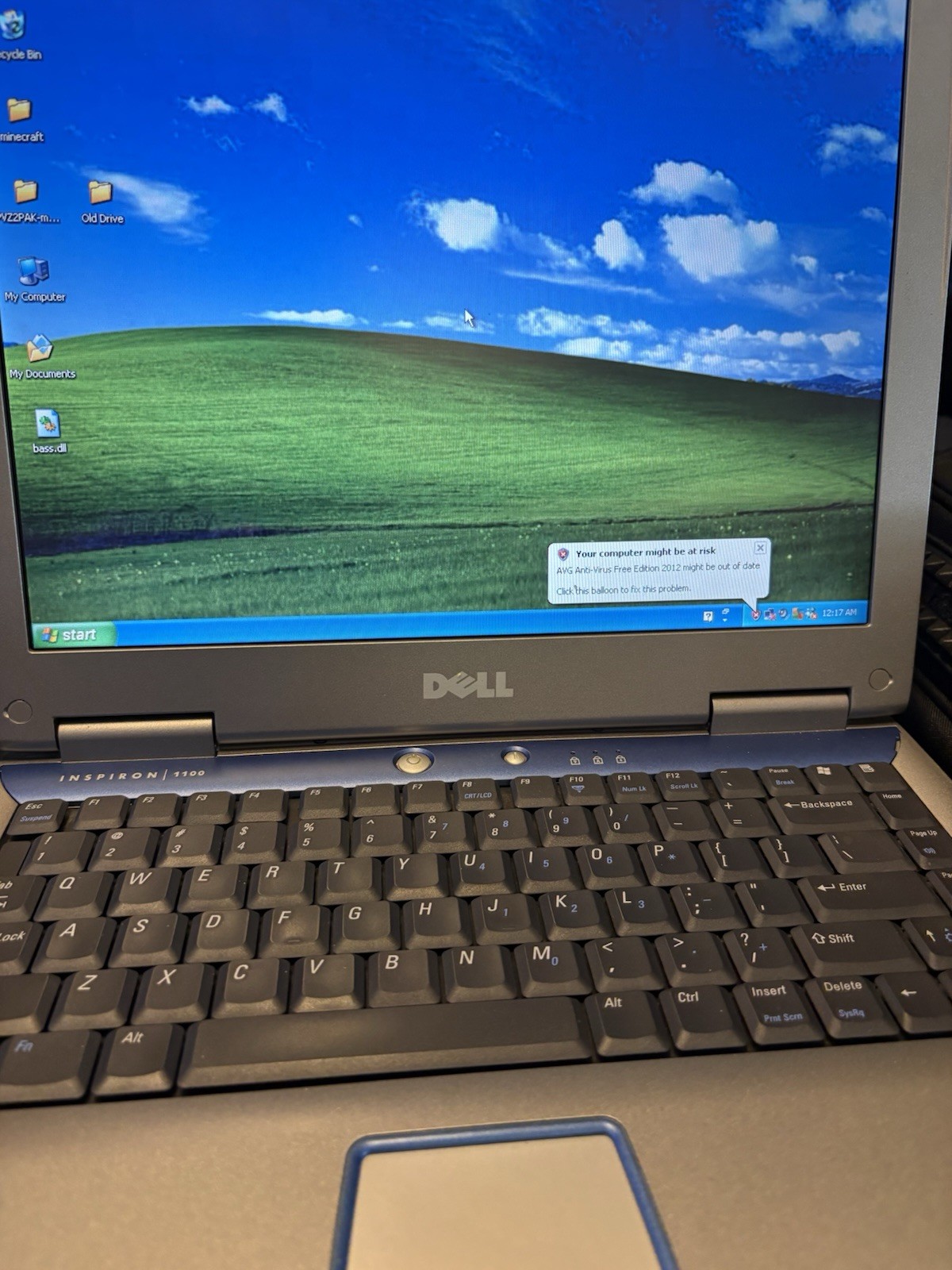 Dell Inspiron 1100 14” Intel Celeron Working Includes Charger And Laptop Bag
