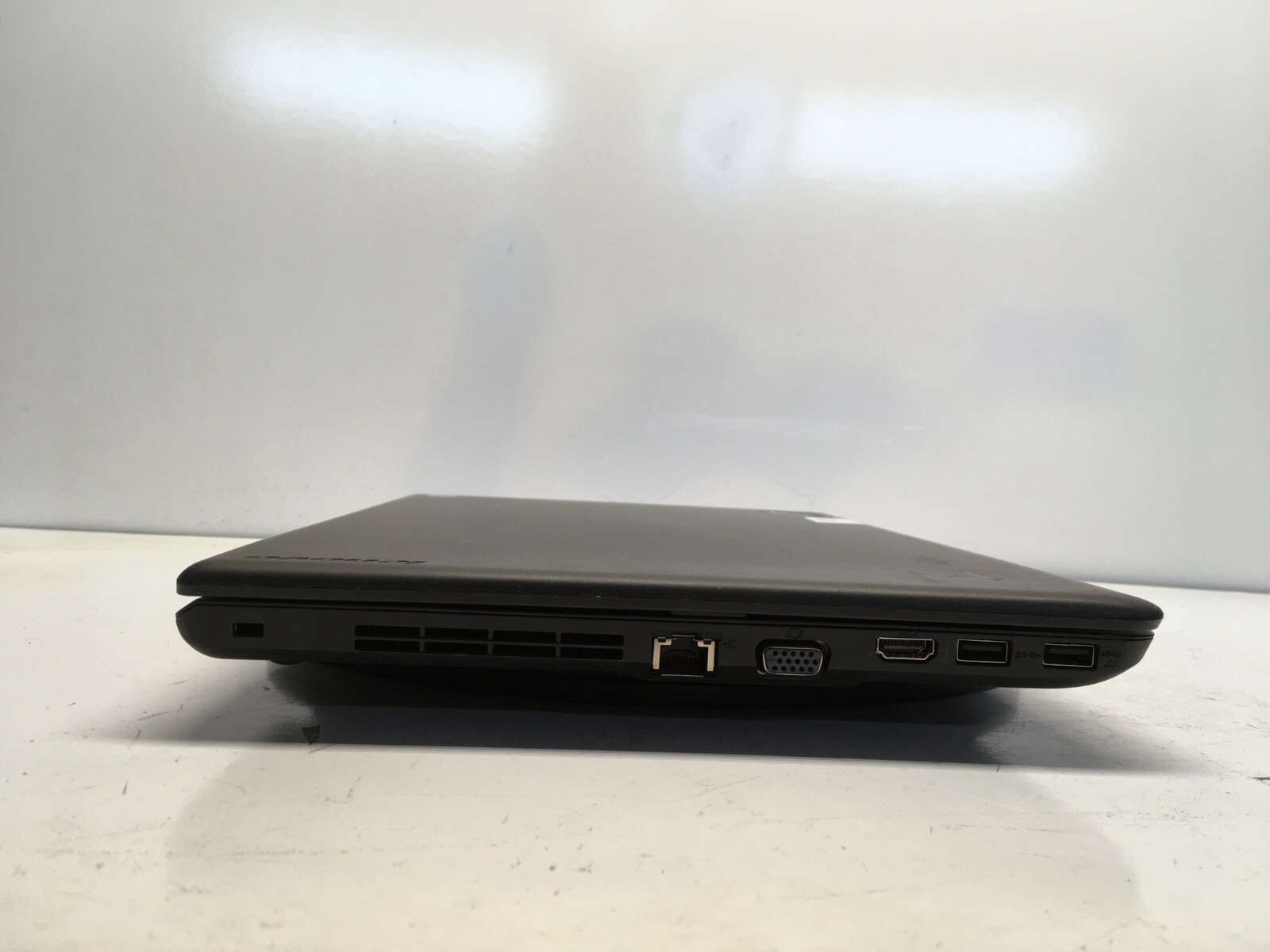 Lenovo ThinkPad E550 Intel i3-4005U 1.7GHz 4 GB NO HDD