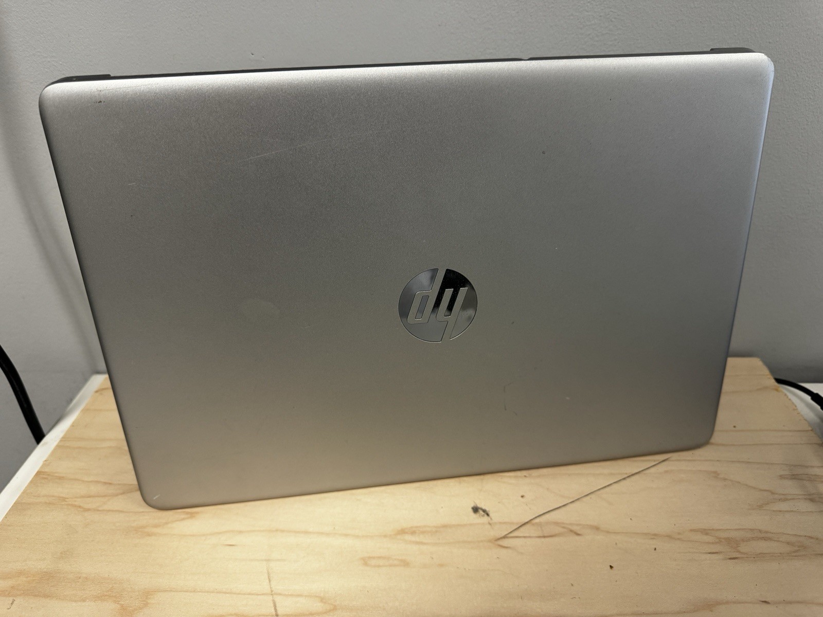 HP 15.6″ Laptop i3-1005G1 8GB 128GB SSD Win11 15-dy1032ms – LCD Line – For Parts