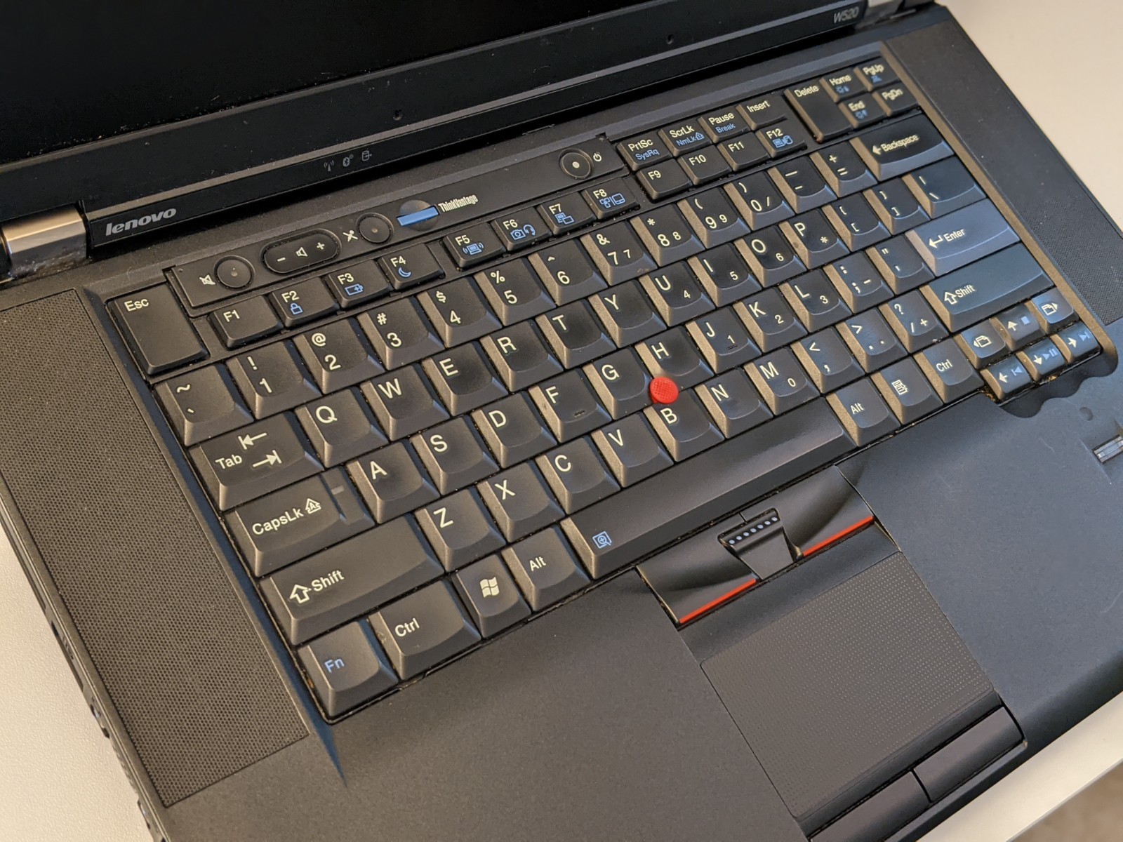 Lenovo ThinkPad W520 15.6” Laptop i7-2760QM 32GB RAM 750GB SSD+HDD Win 10 Pro