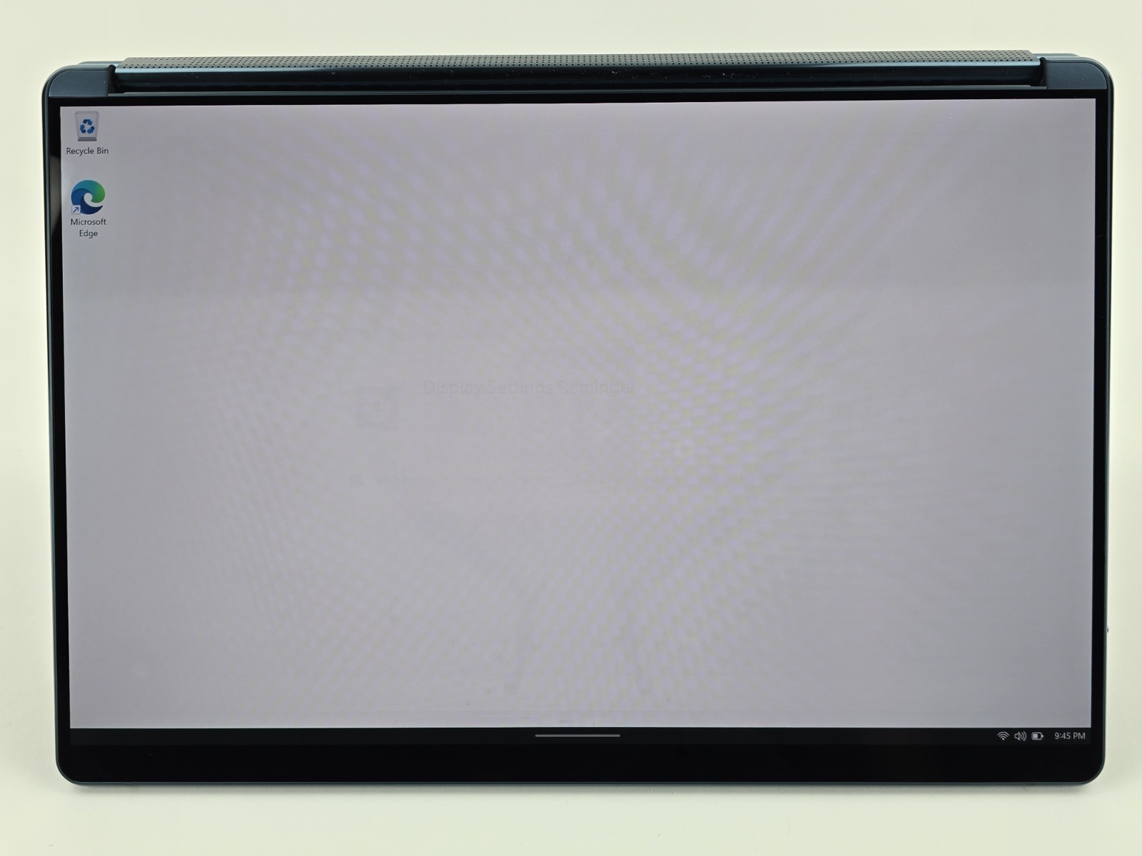 Lenovo Yoga Book 9i Dual 13.3″ 2.8K OLED Ultra 7 155U 16GB 1TB – Used – READ