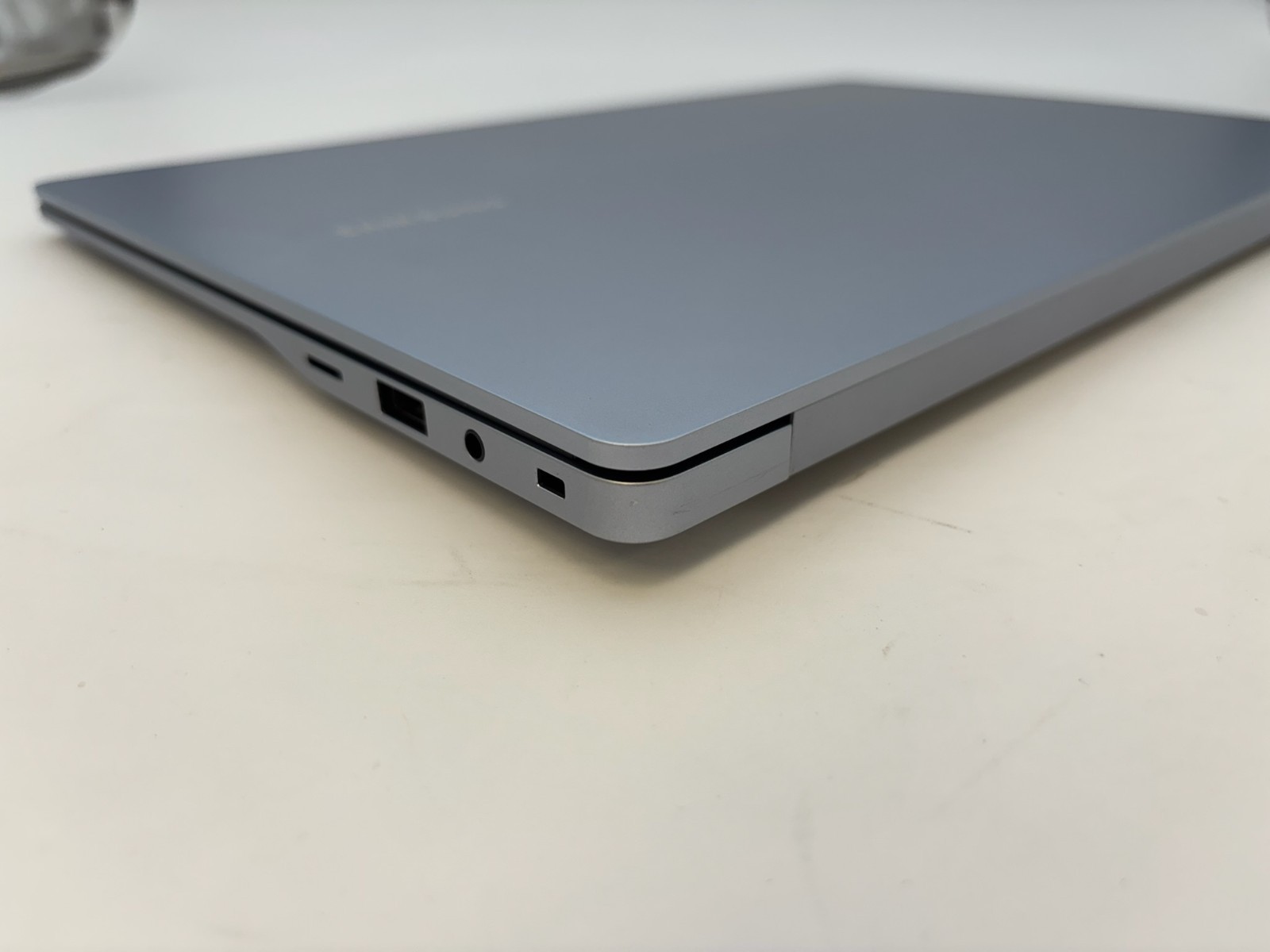 Samsung Galaxy Book4 Edge 16″ 512 GB SSD 16 GB RAM Snapdragon X Plus Win 11 Home