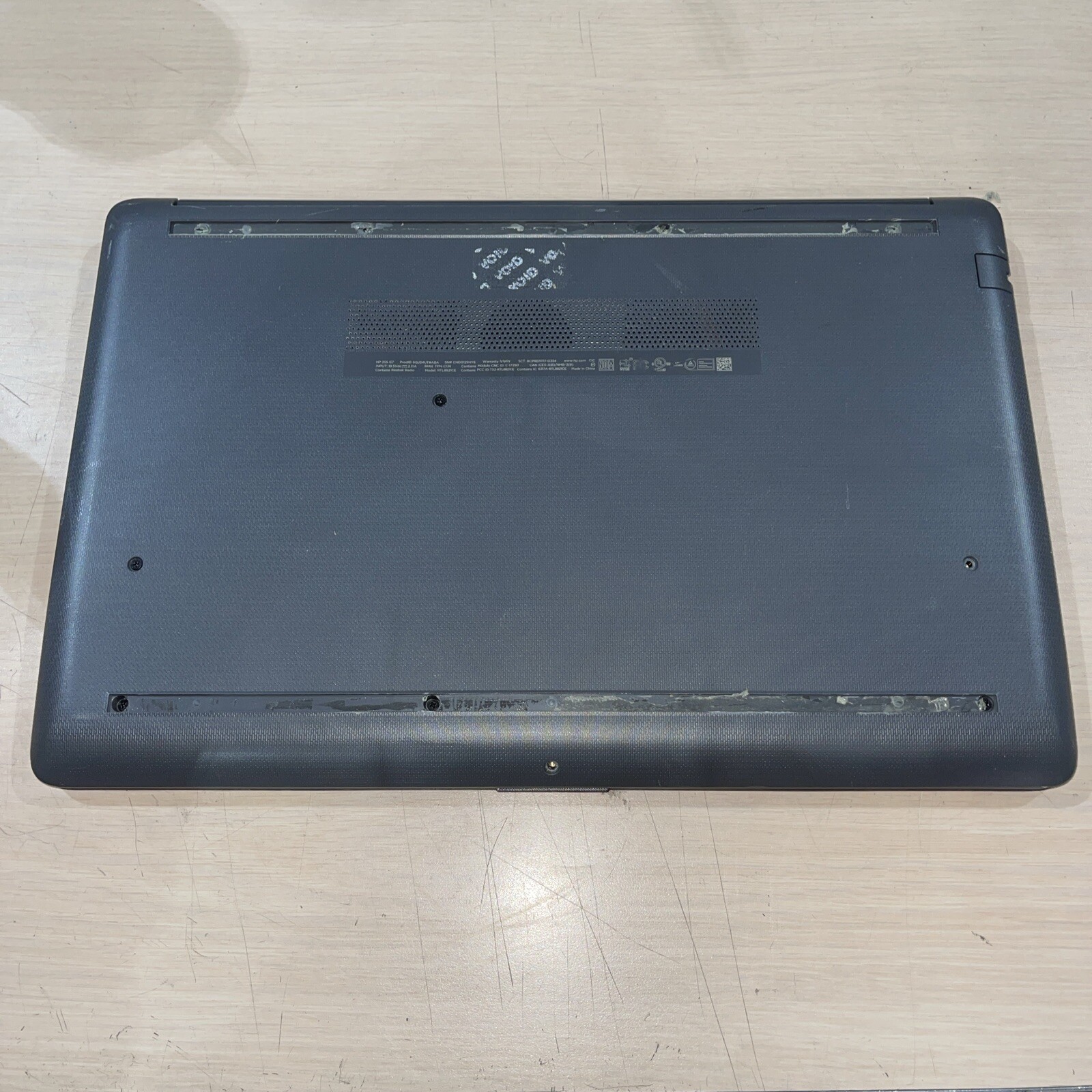 HP 255 G7 Notebook AMD A4-9125 Radeon 4GB RAM NO HD