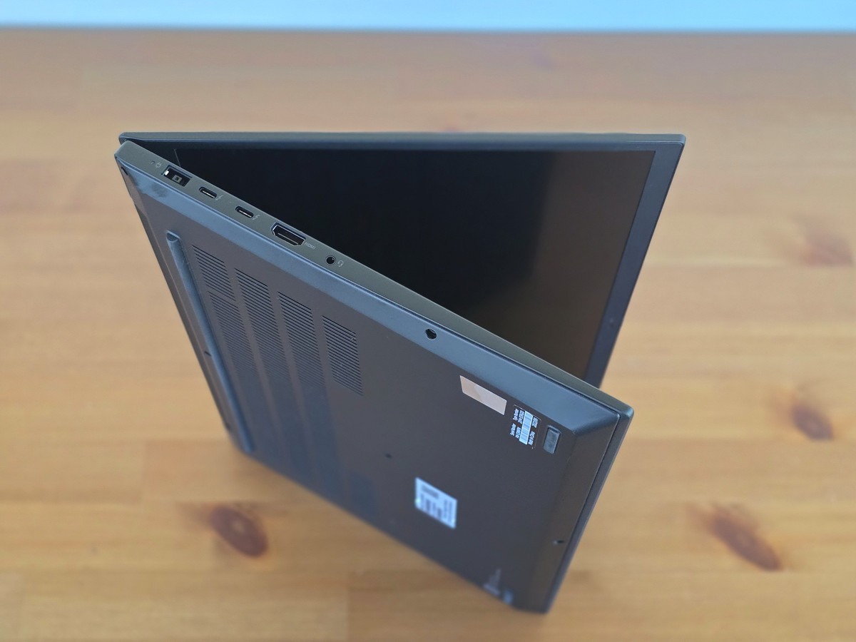 Lenovo ThinkPad P1 Gen 4 i7-11850H 16GB 16″ 4K HDR 3840×2400 NVIDIA RTX 3070