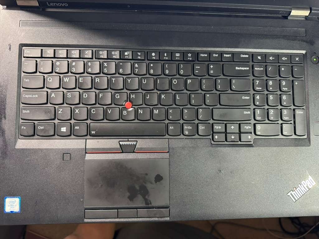 Lenovo ThinkPad P71 17.3″ Workstation | i7-7820HQ | 32GB RAM | 954GB SSD + 1.82T