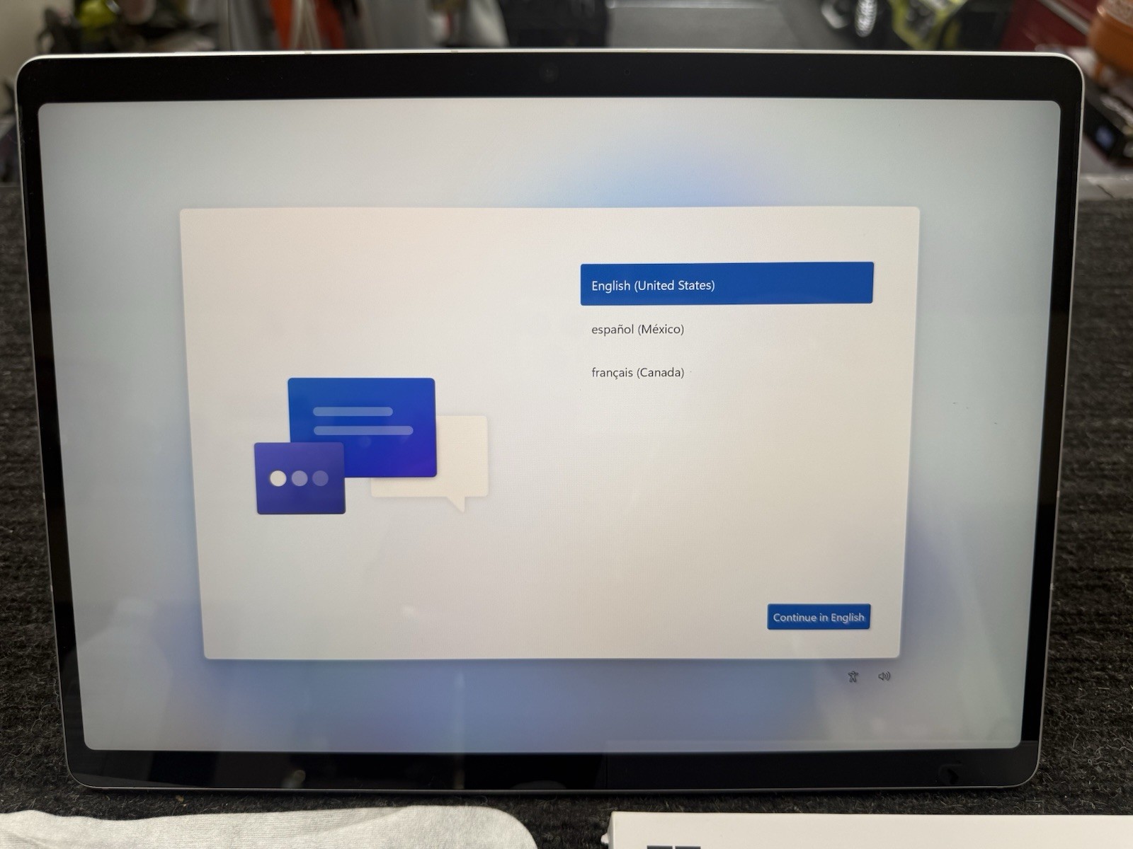 Microsoft Surface Pro 11 5G- Copilot + PC – Plus C10/16/256GB