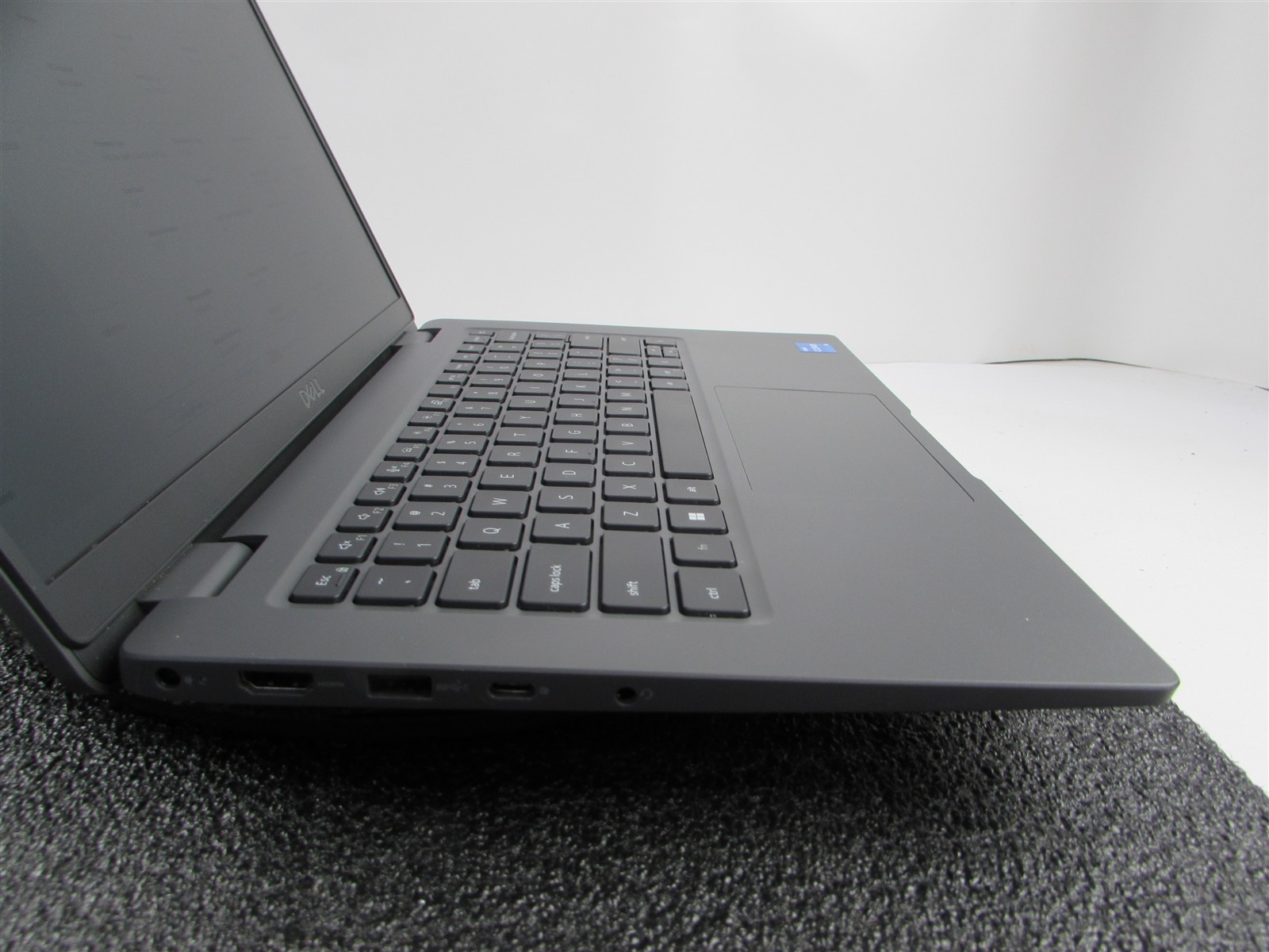 DELL LATITUDE 3440 1366X768 14″ CORE I5-1335U 256GB SSD 16GB RAM NO O.S