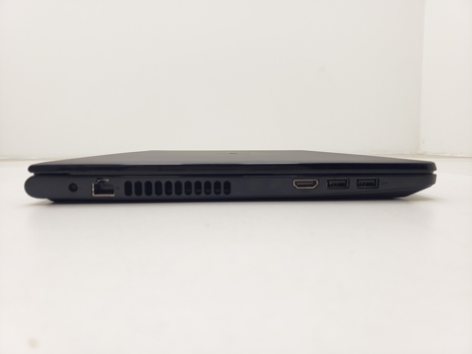 Dell Inspiron 15-3567 Laptop Intel Core i5-7200U 8GB RAM 128GB SSD 15.6″ Win 11.