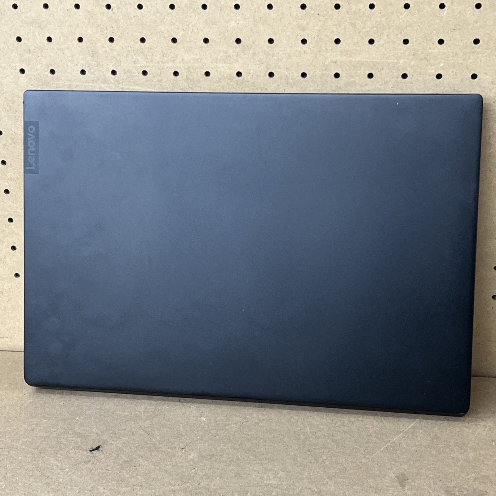 Lenovo IdeaPad S340-IIL Touch i3-1005G1 8GB Ram 256GB – Fair *For Parts, Read*