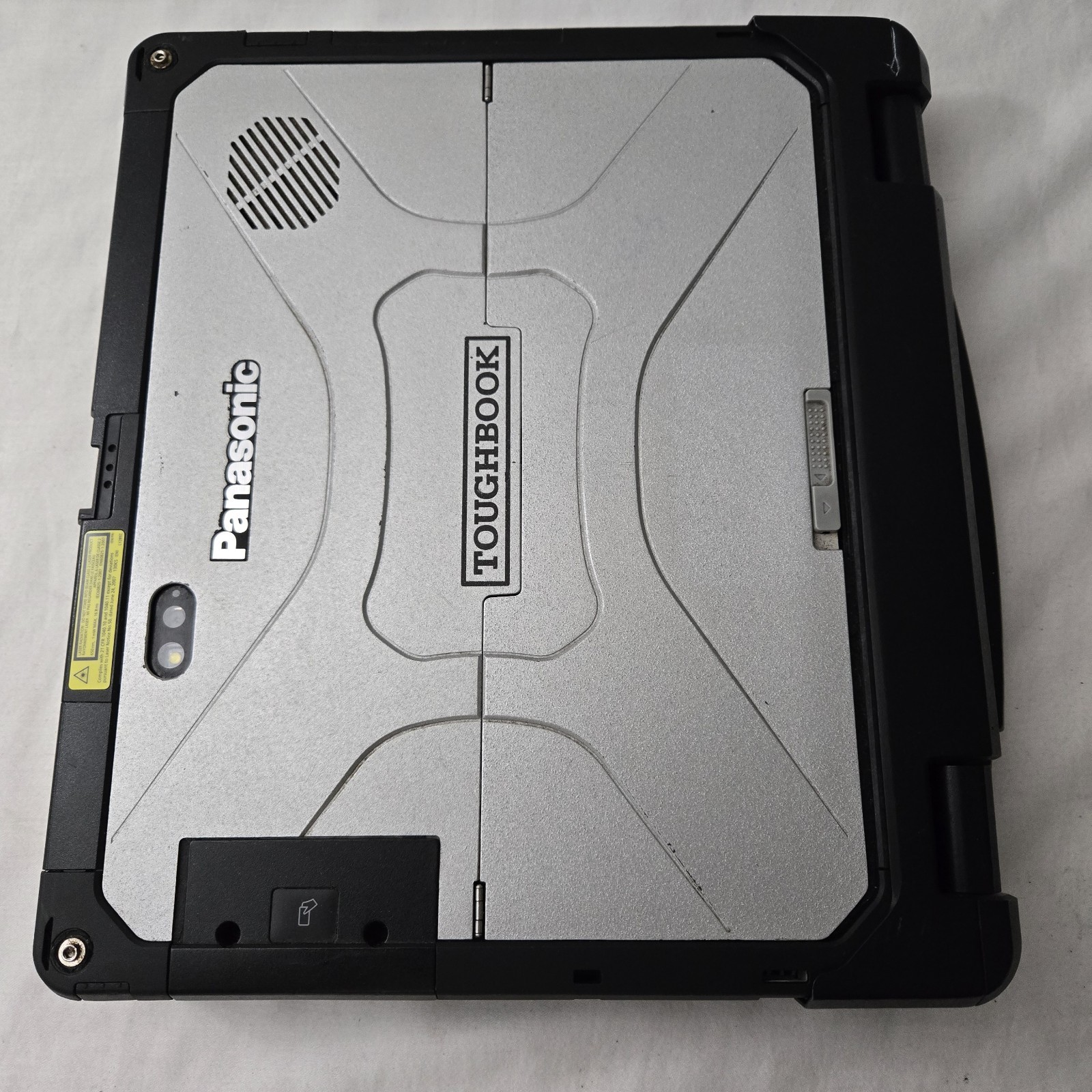 Panasonic Toughbook CF-33 i5-7300U 2.6GHz 256GB SSD 16GB Ram 4G – GPS – Grade B