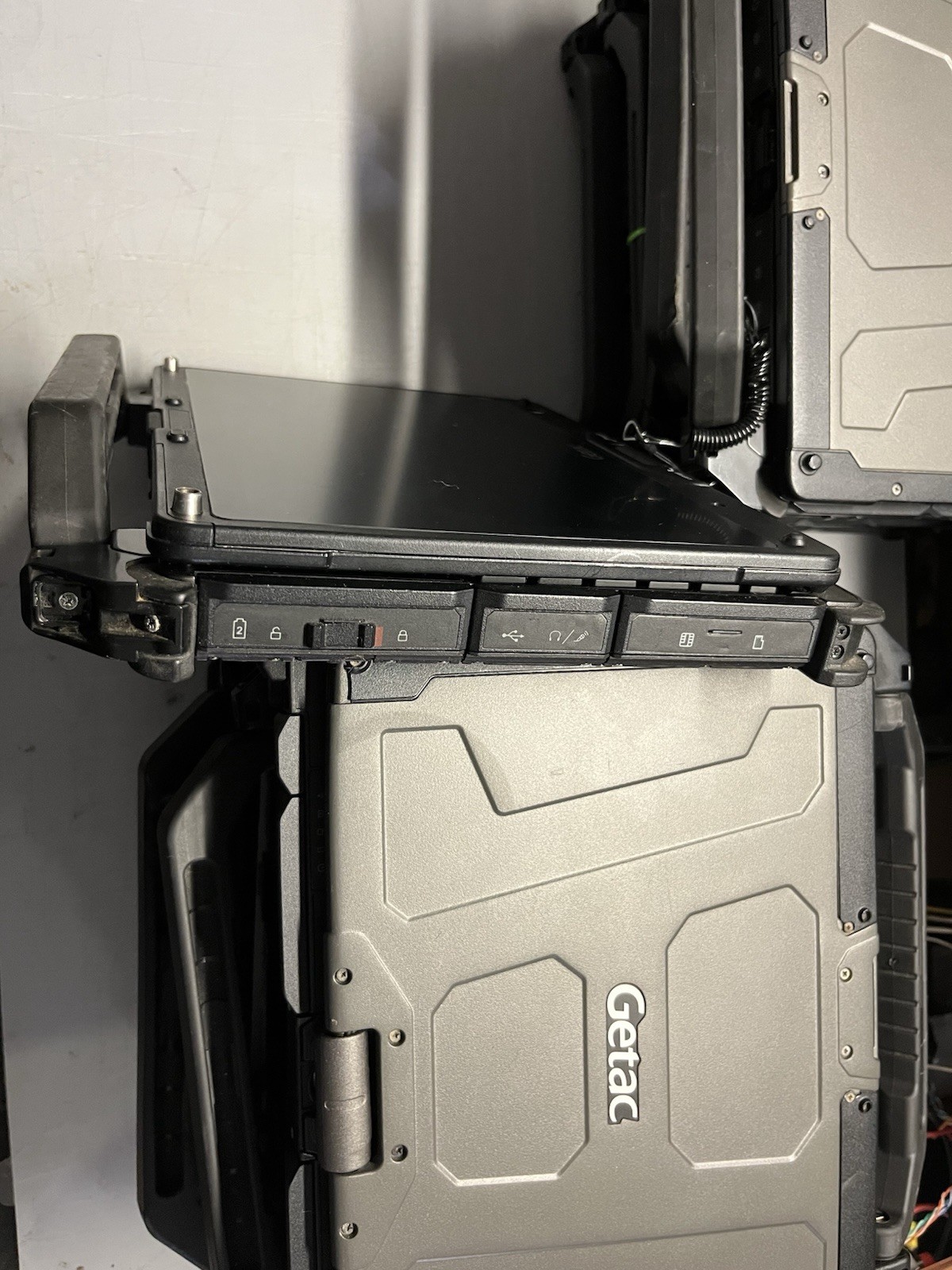 *FIRESALE* Getac V110 G3 Rugged Laptop Touchscreen i7 8GB *READ DESCRIPTION *