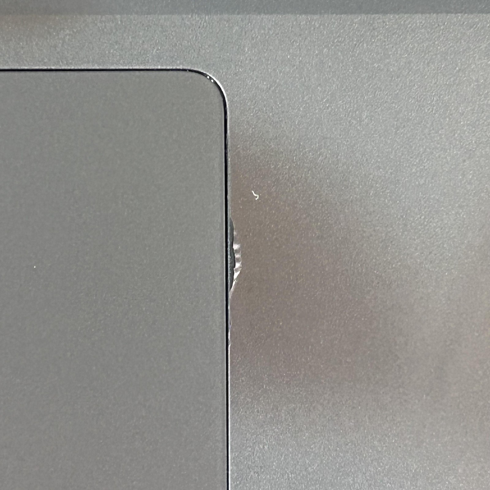 Dell Precision 7770 17.3 FHD 2.3 GHz i9-12950HX 32GB 512GB RTX A5500 LCD BLEED