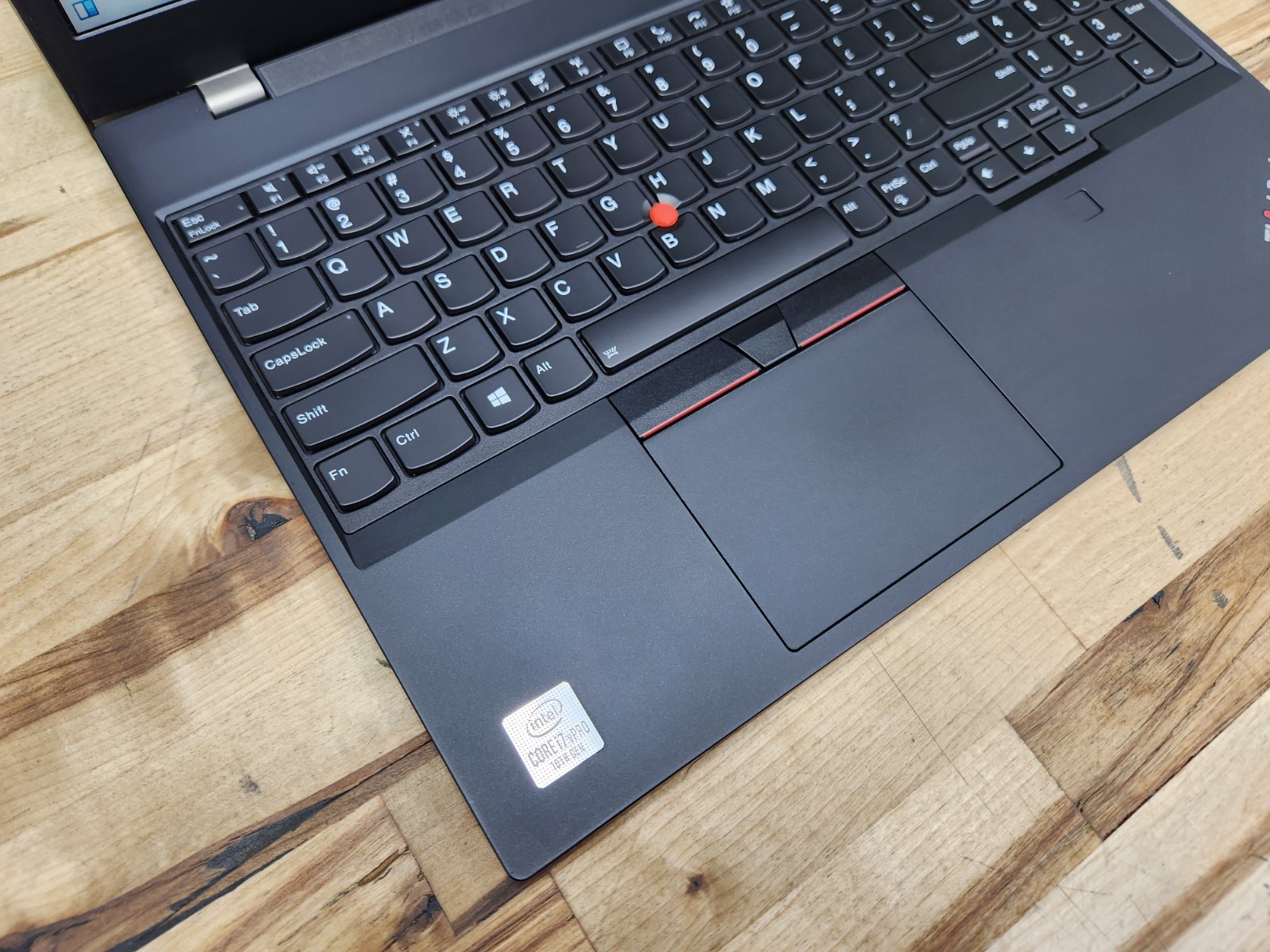 Lenovo ThinkPad P15V Gen 1 15.6″ FHD i7-10875H 2.30GHz 32GB RAM Windows 11 Pro ~
