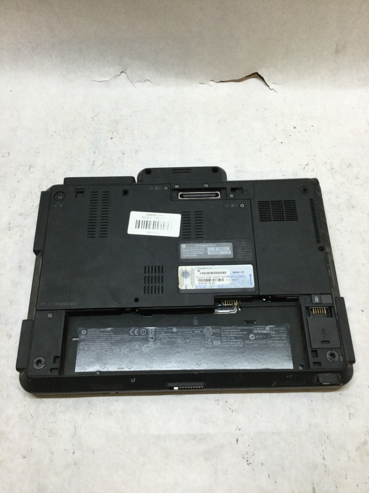 HP EliteBook 2740p 12.1″ Laptop Intel i5-560M 2.67GHz 2GB RAM NO HDD/OS Parts DW