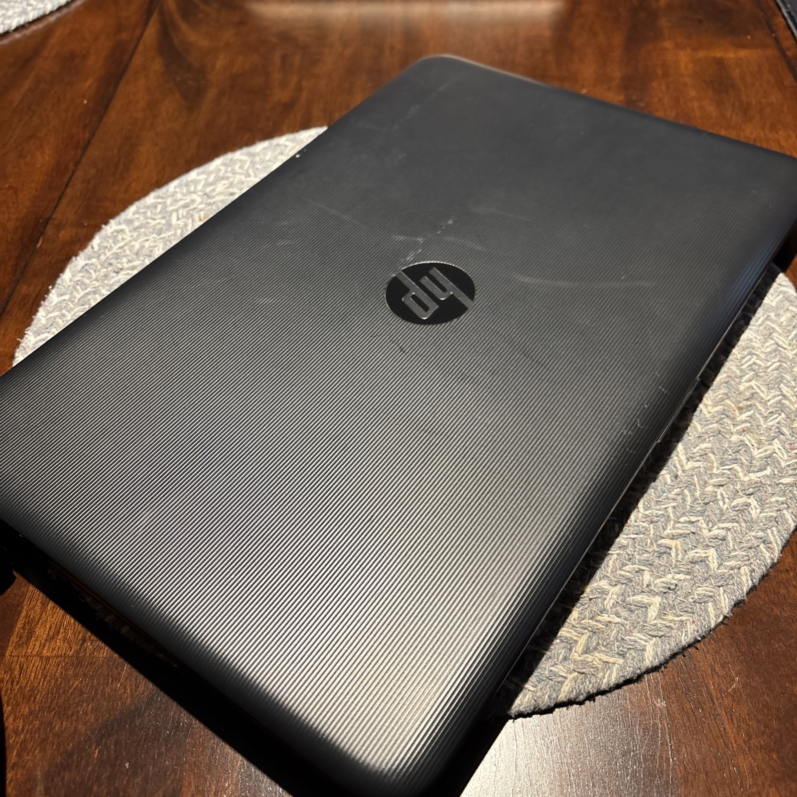 HP 15-AY103DX i5-7200U 4GB RAM *AS IS/GOOD BATTERY/500HDD/ Win 11