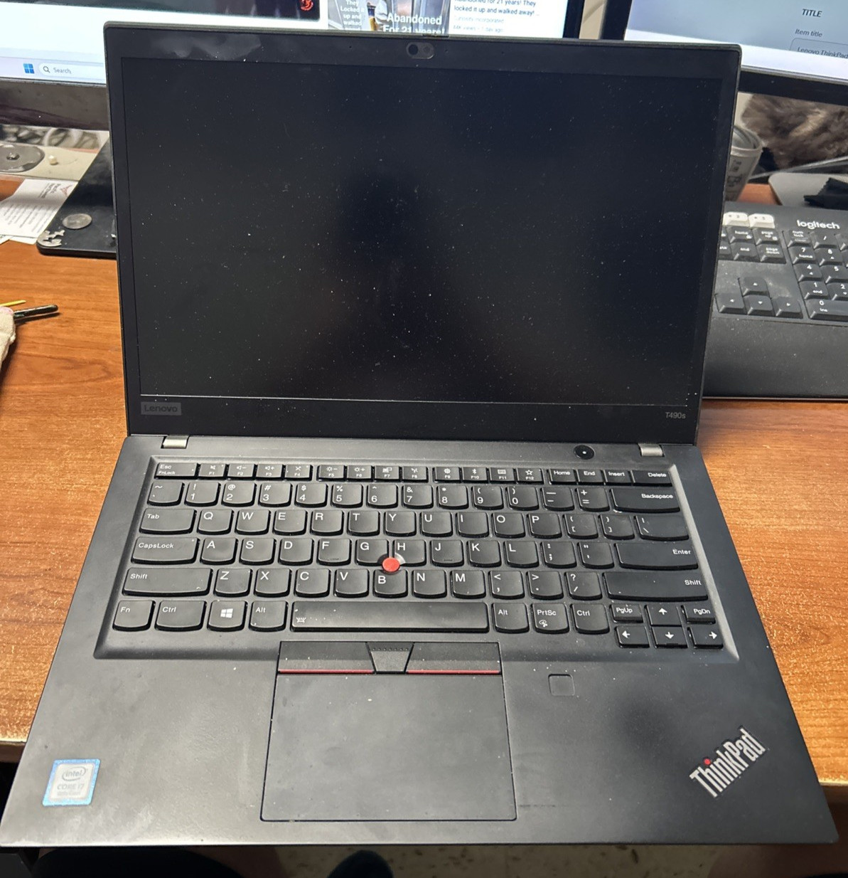 Lenovo ThinkPad T490s Laptop