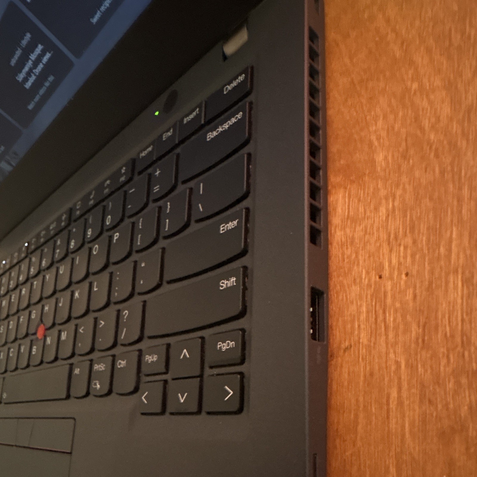 Lenovo ThinkPad T14s Gen 2 Laptop 14″ FHD i7-1185G7 16GB RAM 512GB SSD Very Good