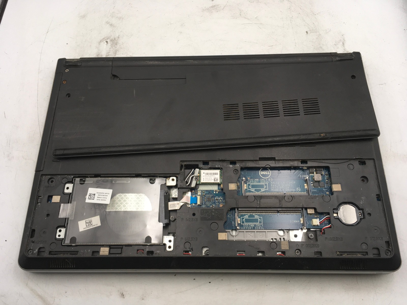 DELL INSPIRON 15 5551 – FOR PARTS – INTEL I3 7TH GEN- NO RAM – 15″ -READ DESC-BB