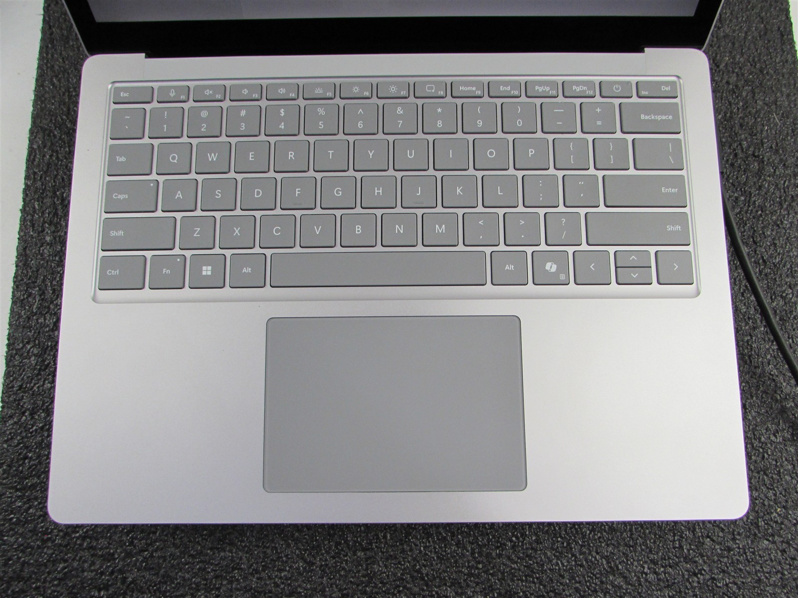 SURFACE SURFACE LAPTOP 6 CORE ULTRA 7 165H 512GB SSD 16GB RAM WIN 11 PRO