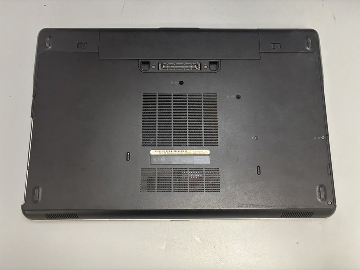 Dell Latitude E6540 15.6″ Laptop Intel i5-4300 8GB RAM NO HDD NO OS