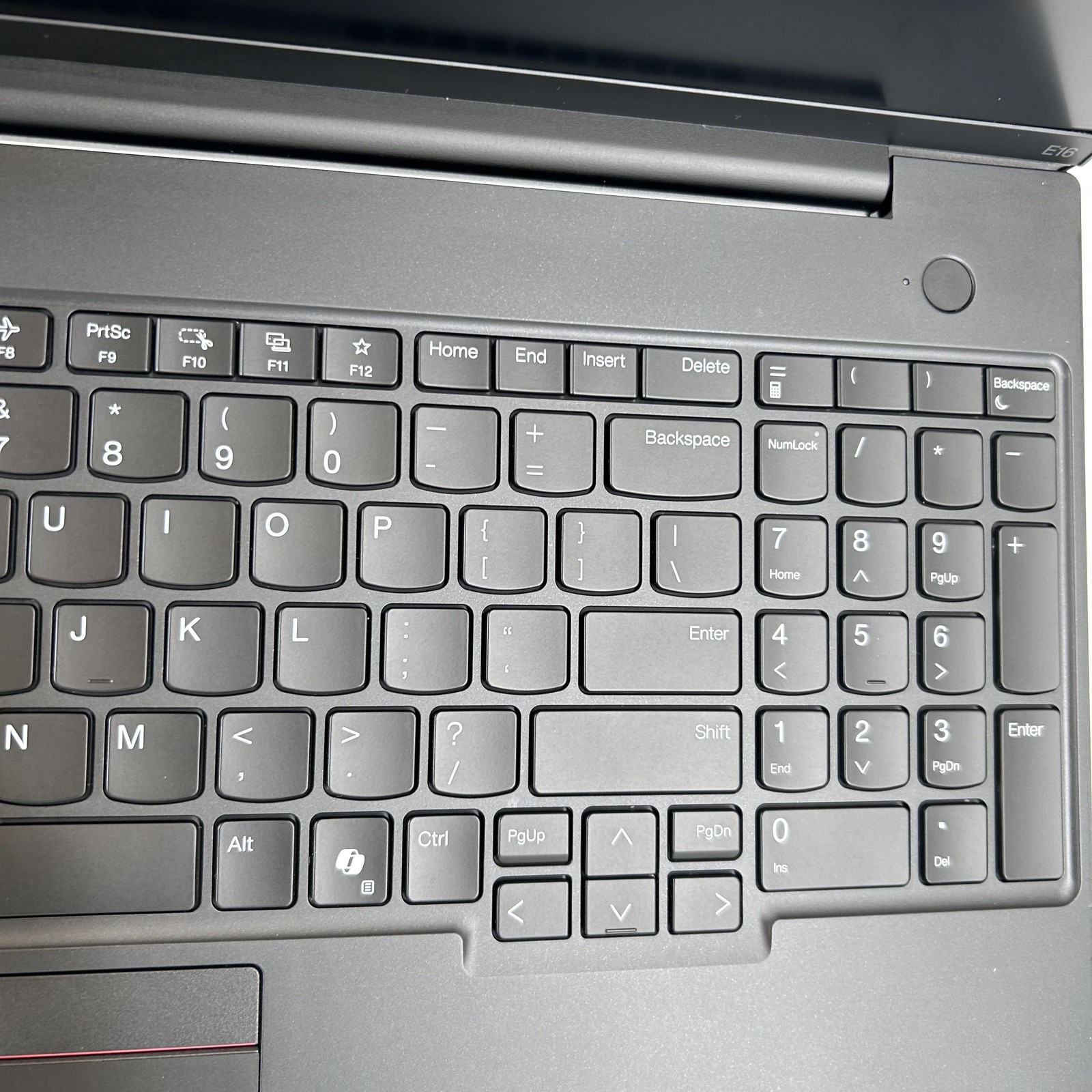 Lenovo ThinkPad E16 Gen 2 Black FHD+ 1.3 GHz Ultra 5 125U 16GB 256GB Very Good