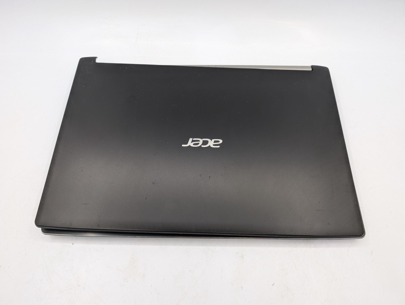 Acer Aspire 5 A515-51-310Z 15.6″ Intel Core i3-8130U 2.20 GHz 4GB RAM Laptop