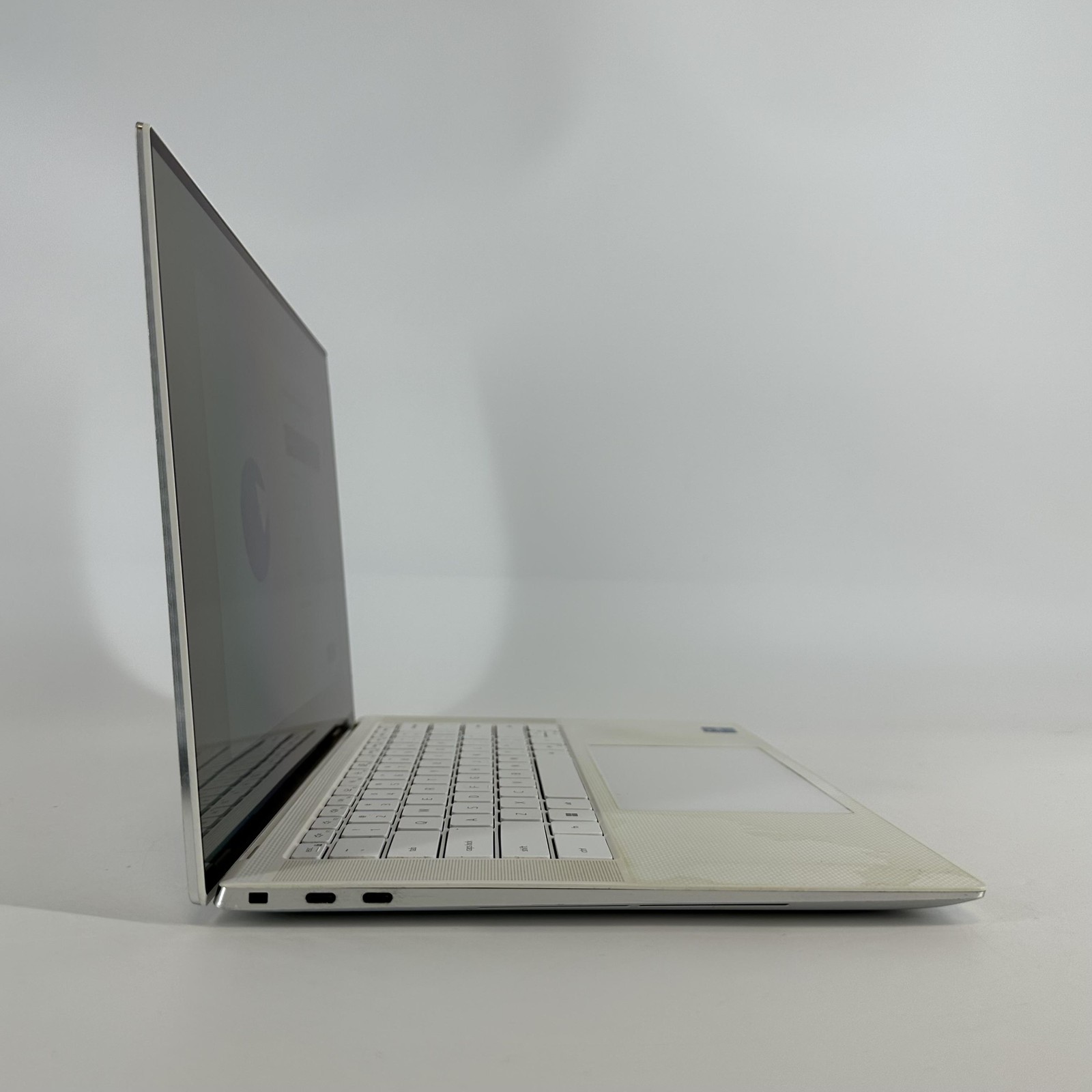 Dell XPS 15 9520 Silver 3.5K TOUCH 2.3 GHz i7-12700H 32GB 1TB Good – FRAME SPLIT