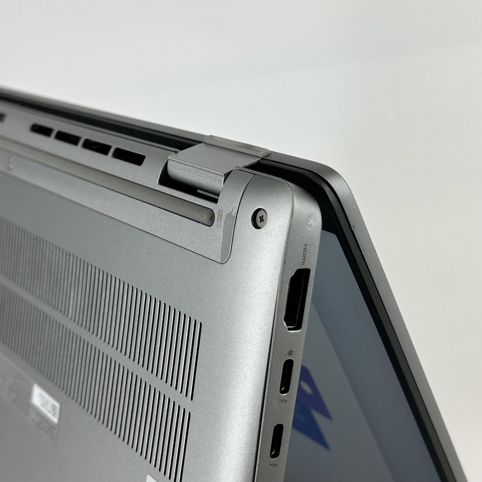 Dell Latitude 7440 14 QHD+ TOUCH 1.9 GHz i7-1370P 32GB 256GB SSD – Good