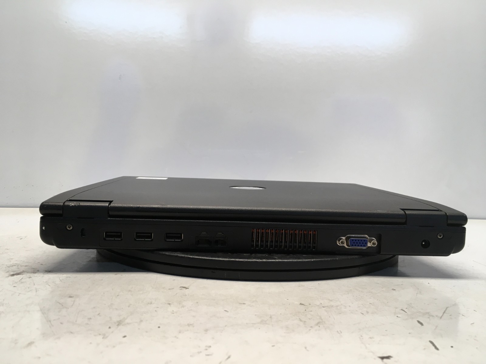 Dell Inspiron 1000 Intel Celeron 2.2GHz 256 MB NO HDD Dim Screen