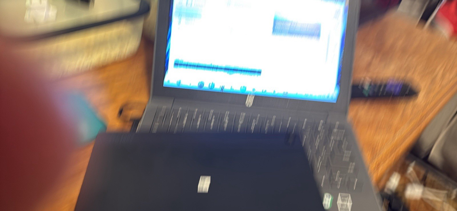 Dell Latitude 3190 2-in-1 Laptop Intel Core i7 16GB RAM 11″ SSD USB-C HDMI