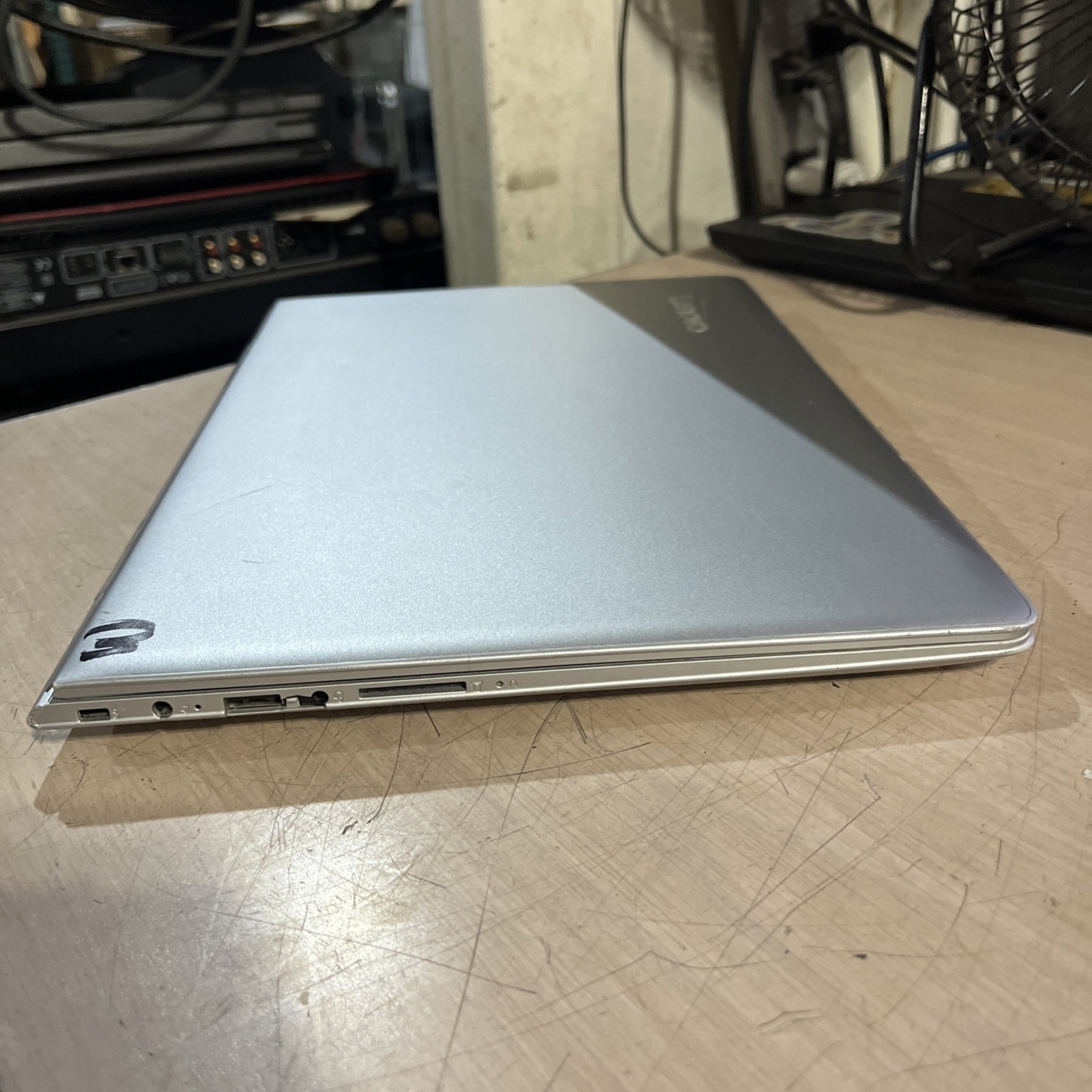 LENOVO IDEAPAD 510S-14ISK INTEL CORE I7-6500U 2.50GHZ 8GB RAM NO HD ,