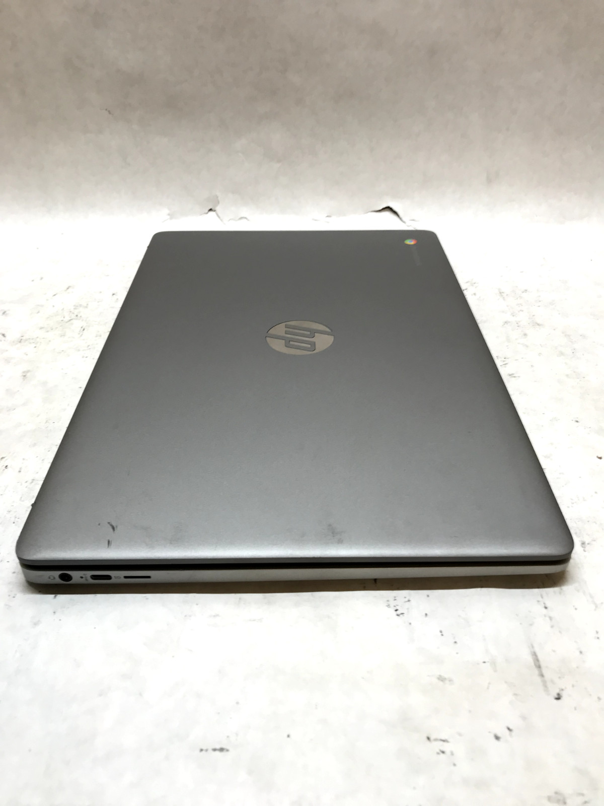 HP 15a-na0058wm 15.6″ FHD Intel Pentium Silver N6000 1.1GHz 8GB RAM 64GB eMMC DW