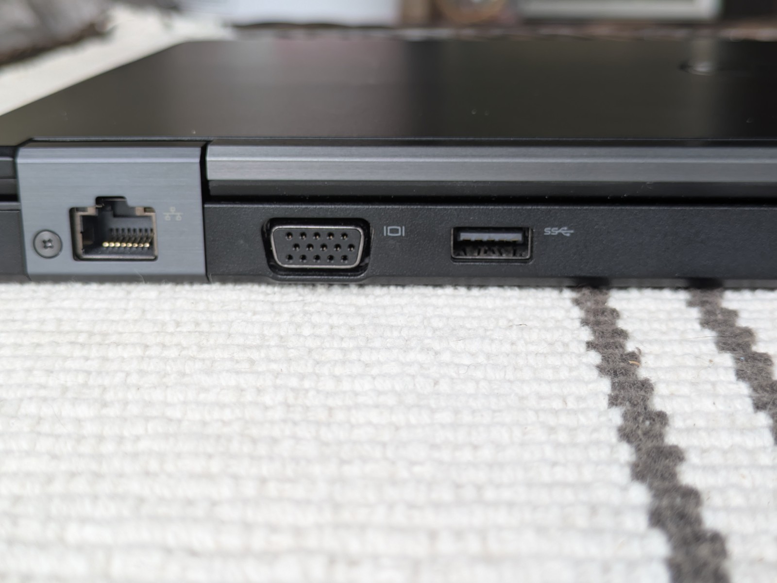 Dell Latitude E5450 (Intel Core i5-5300U, 8GB RAM, 240GB SSD)