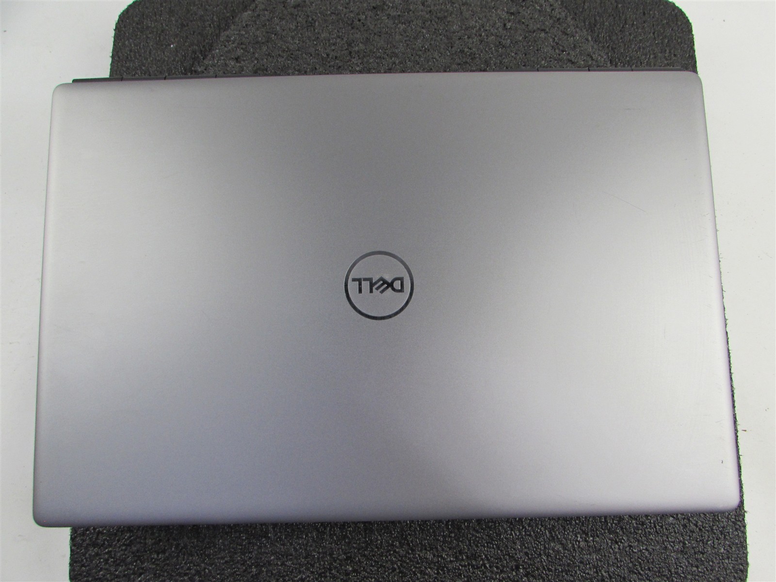 DELL PRECISION 7760 1920X1080 I7-11850H 1TB 32GB NVIDIA RTX A4000 WIN 11 PRO