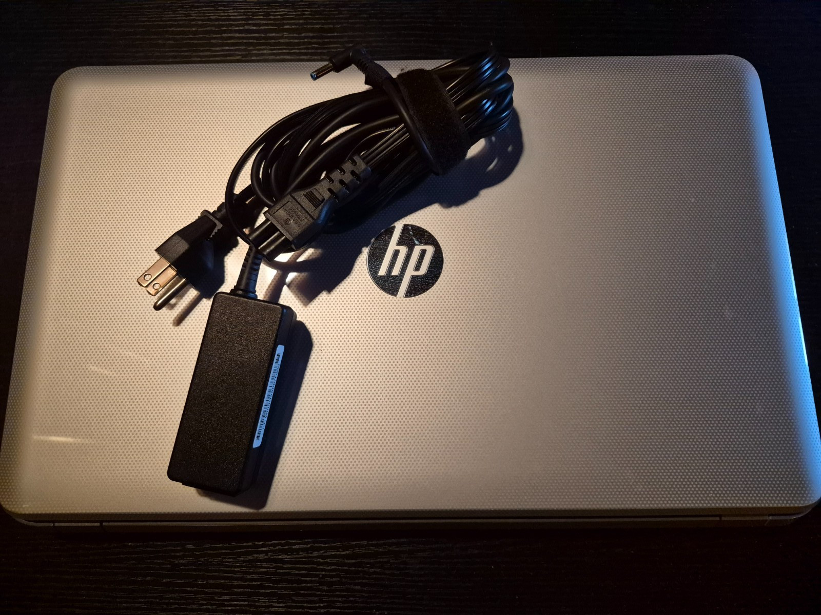 HP PAVILION 17, E110DX 17.3″, 720G HD, 4GRAM, AMD A8-4500 1.9 GHz Quad, Win10