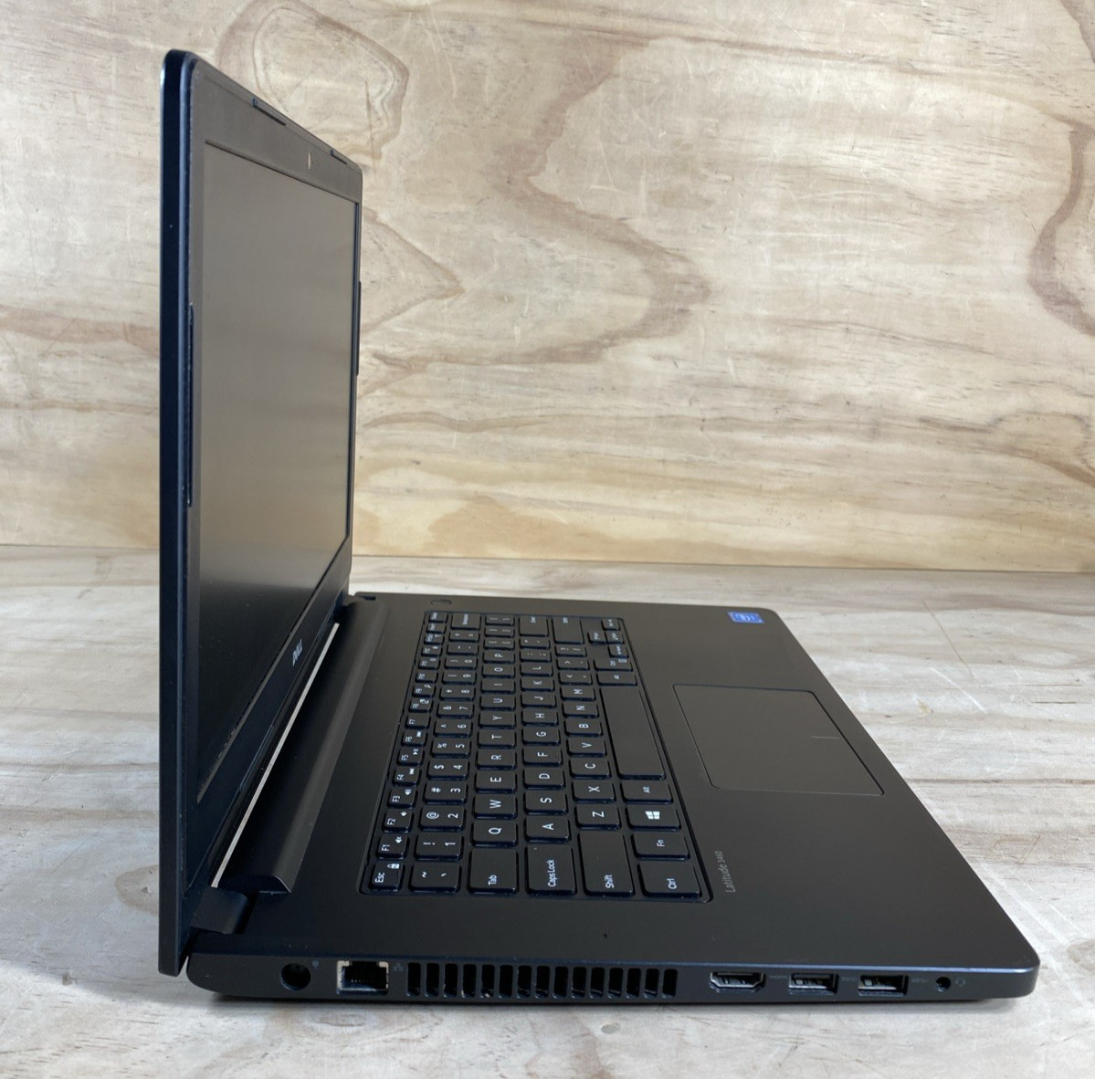 Dell Latitude 3460 Celeron 3215U 1.7 GHz 8GB RAM 256GB SSD 14″ w/Charger