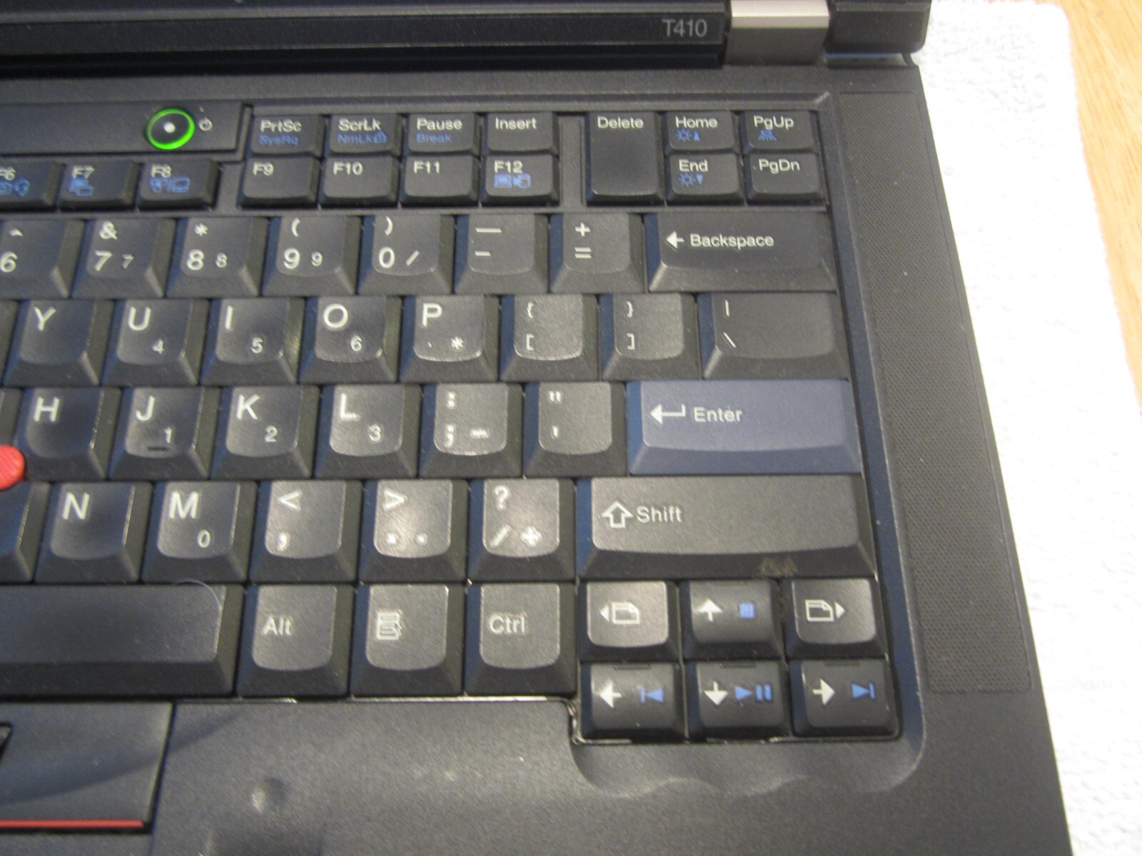 IBM LENOVO THINKPAD T410 Laptop 5GBRAM 500GBHD SCREEN INTACT W/PwrCORD – WORKS