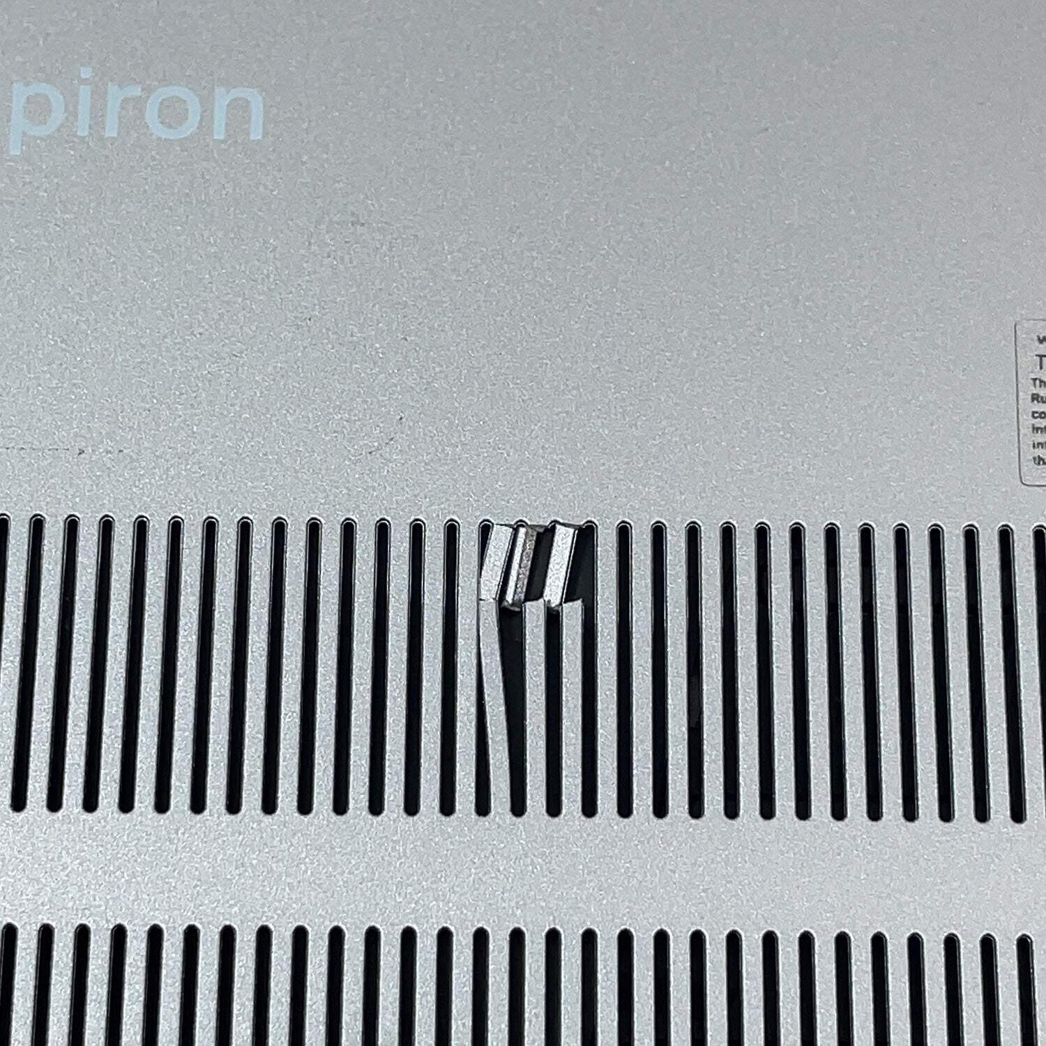 Dell Inspiron 14″ Core 7 150U 1.8GHz 16GB RAM 1TB SSD