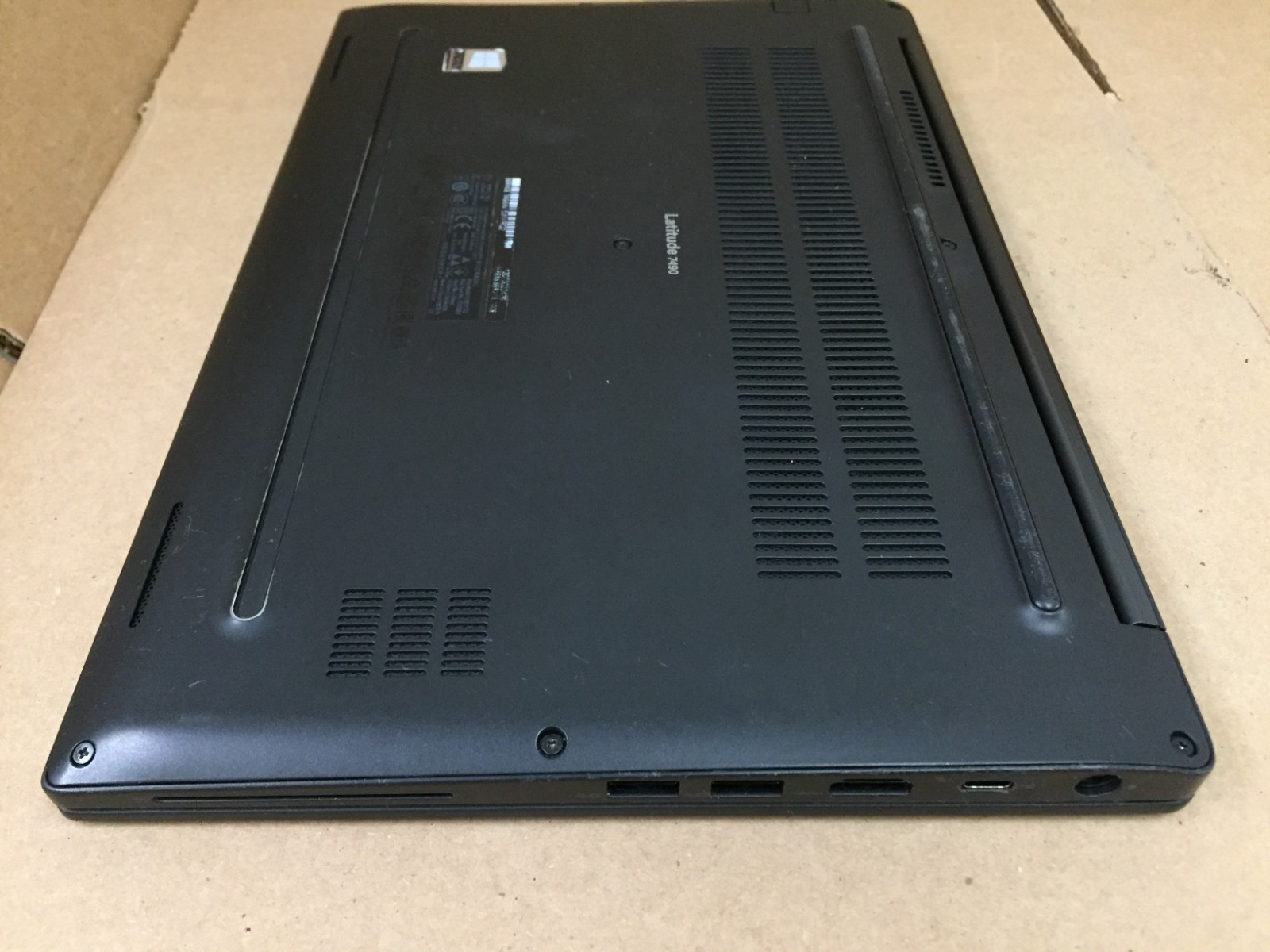 Dell Latitude 7490 14″ FHD Laptop i5-8350U 8GB RAM 256GB SSD w/AC